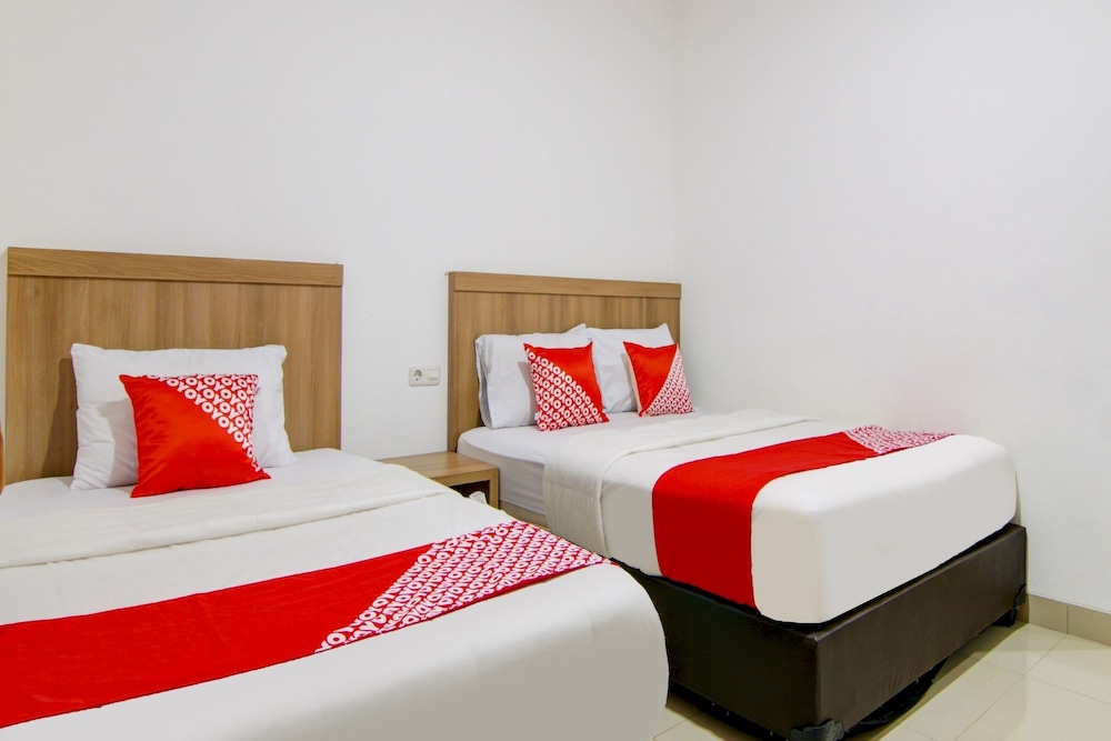 Deluxe Twin Room photo 2