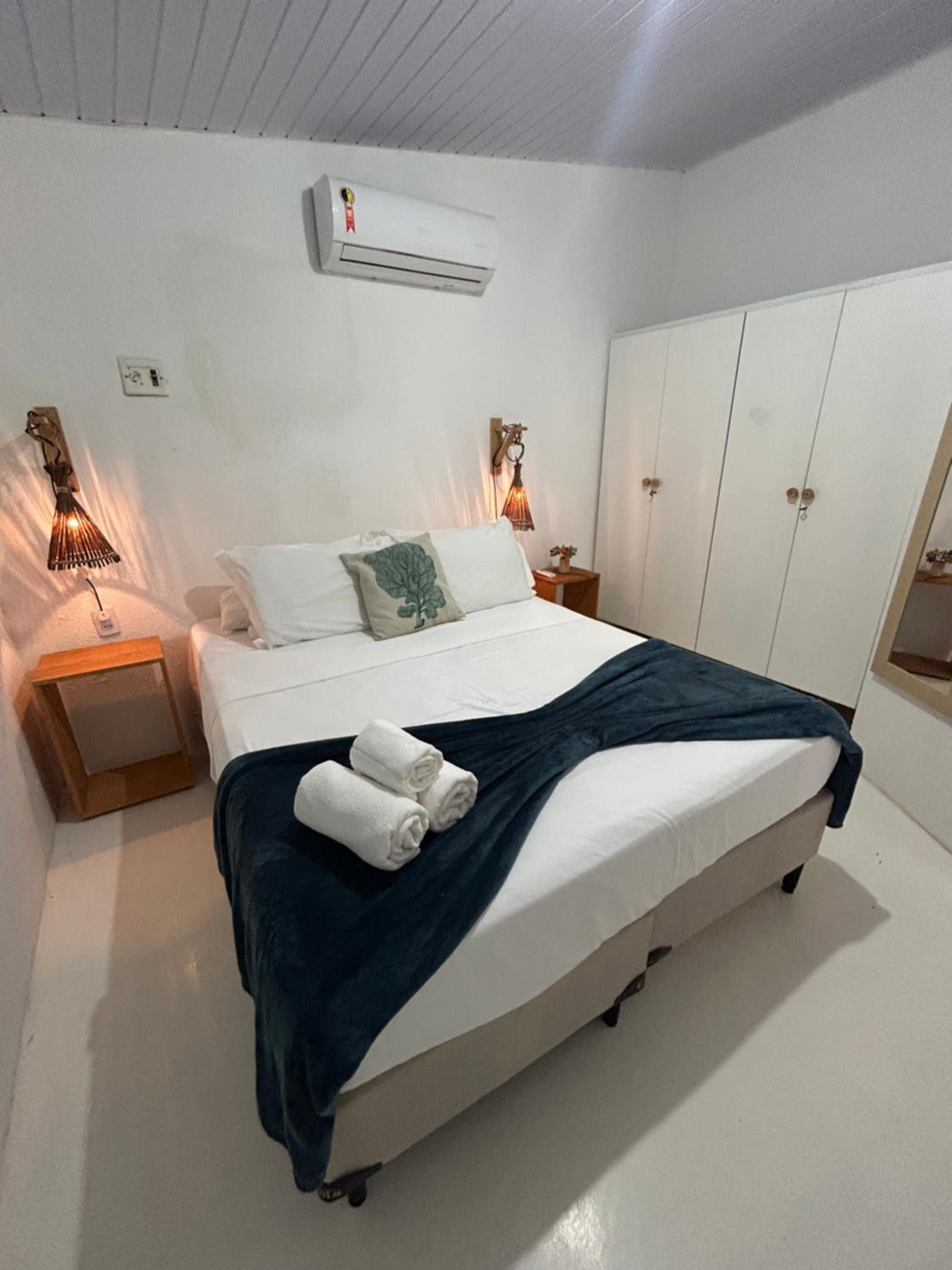 One-Bedroom House photo 1