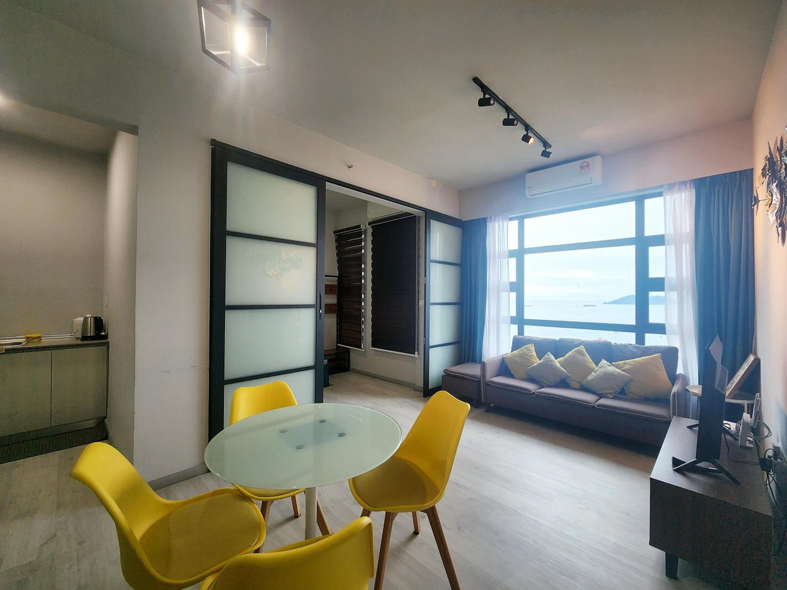 Suite with Sea View - Photo 4