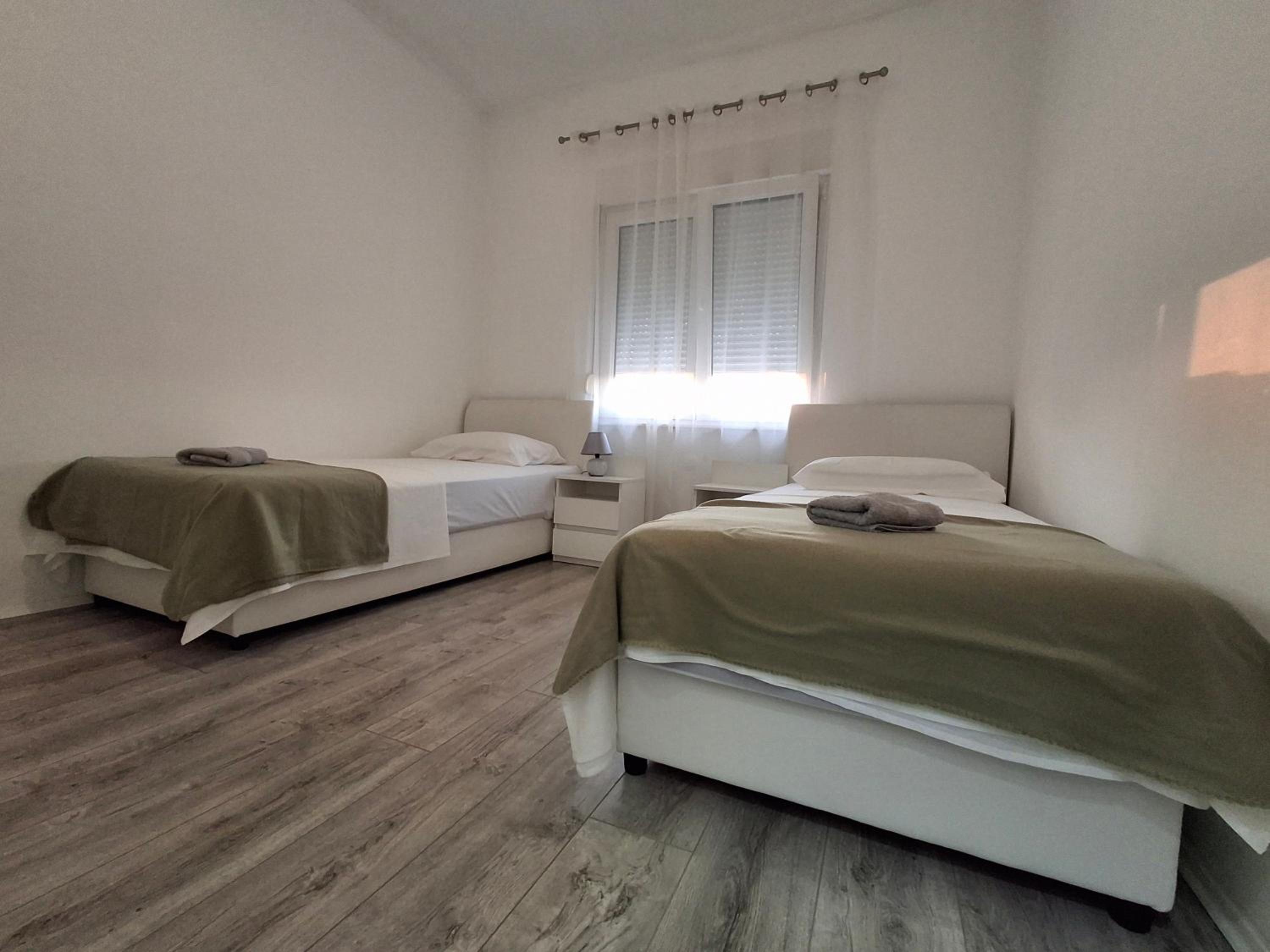 One-Bedroom Apartment With Balcony