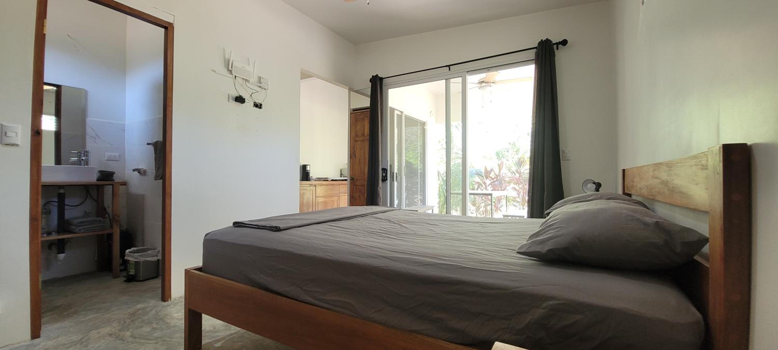 One-Bedroom House photo 2