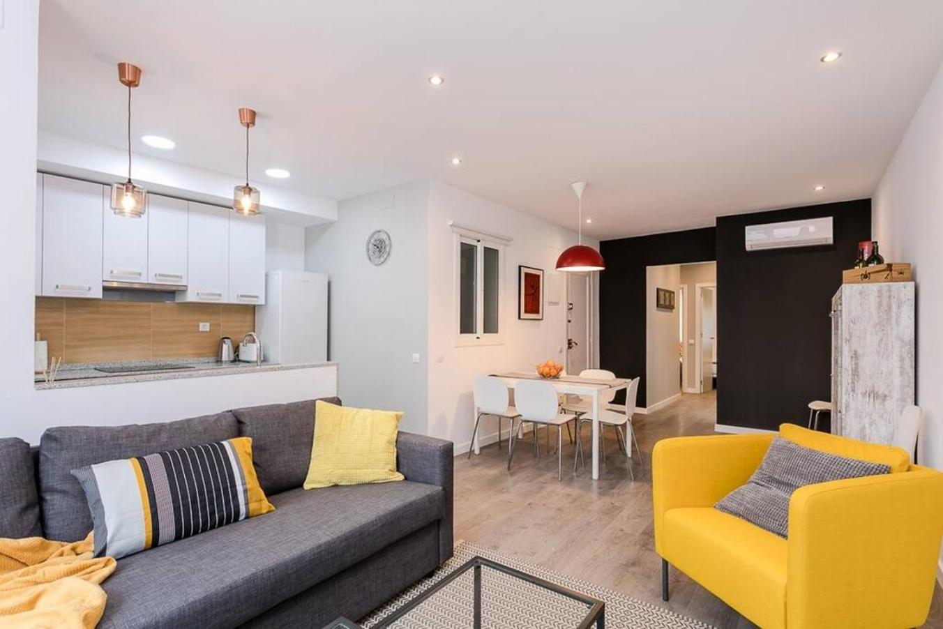 Apartment - Ground Floor photo 2