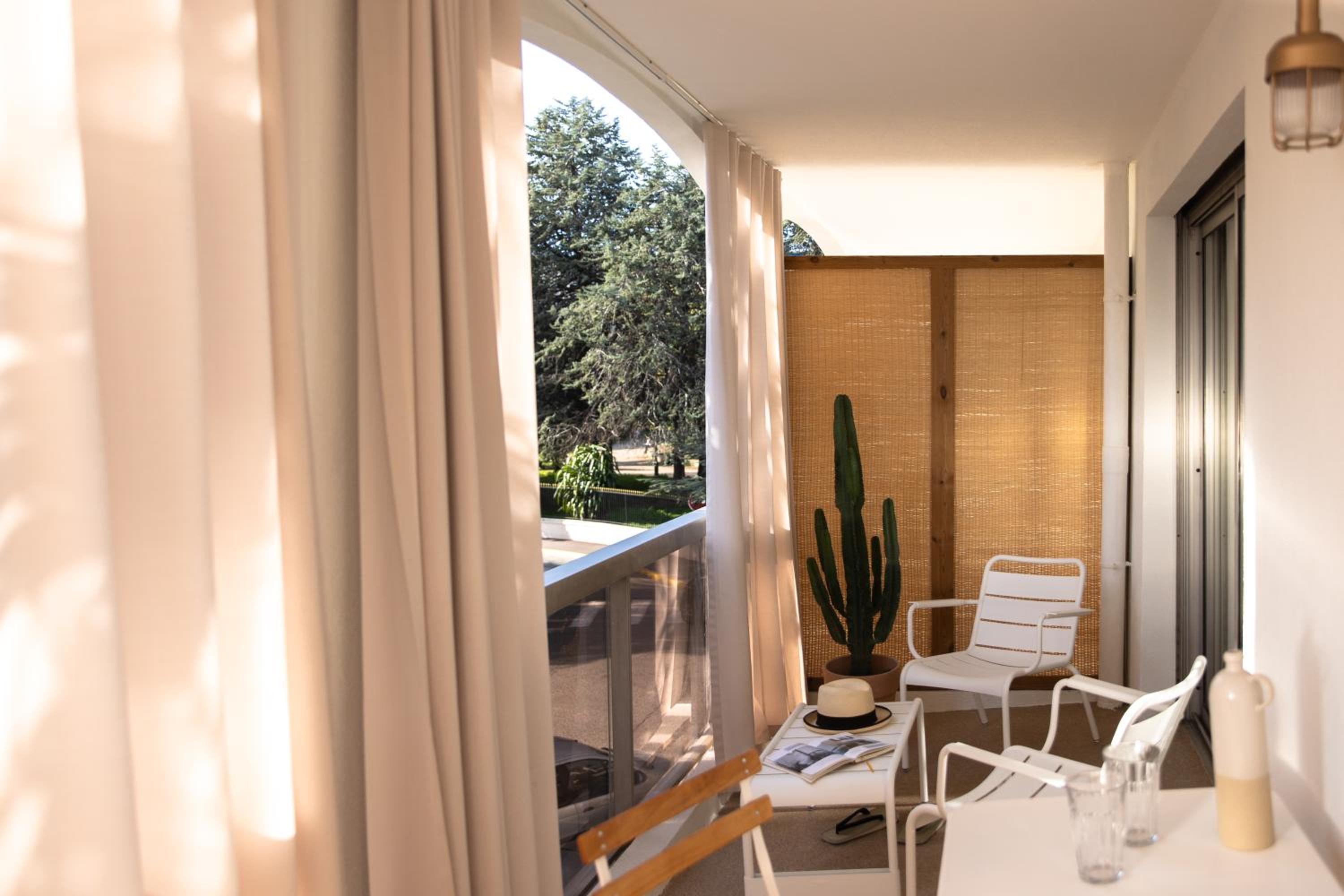 Large Suite with Terrace or Loggia