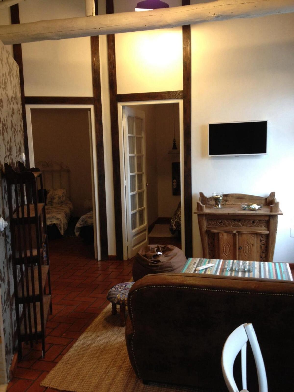 Two-Bedroom House photo 3