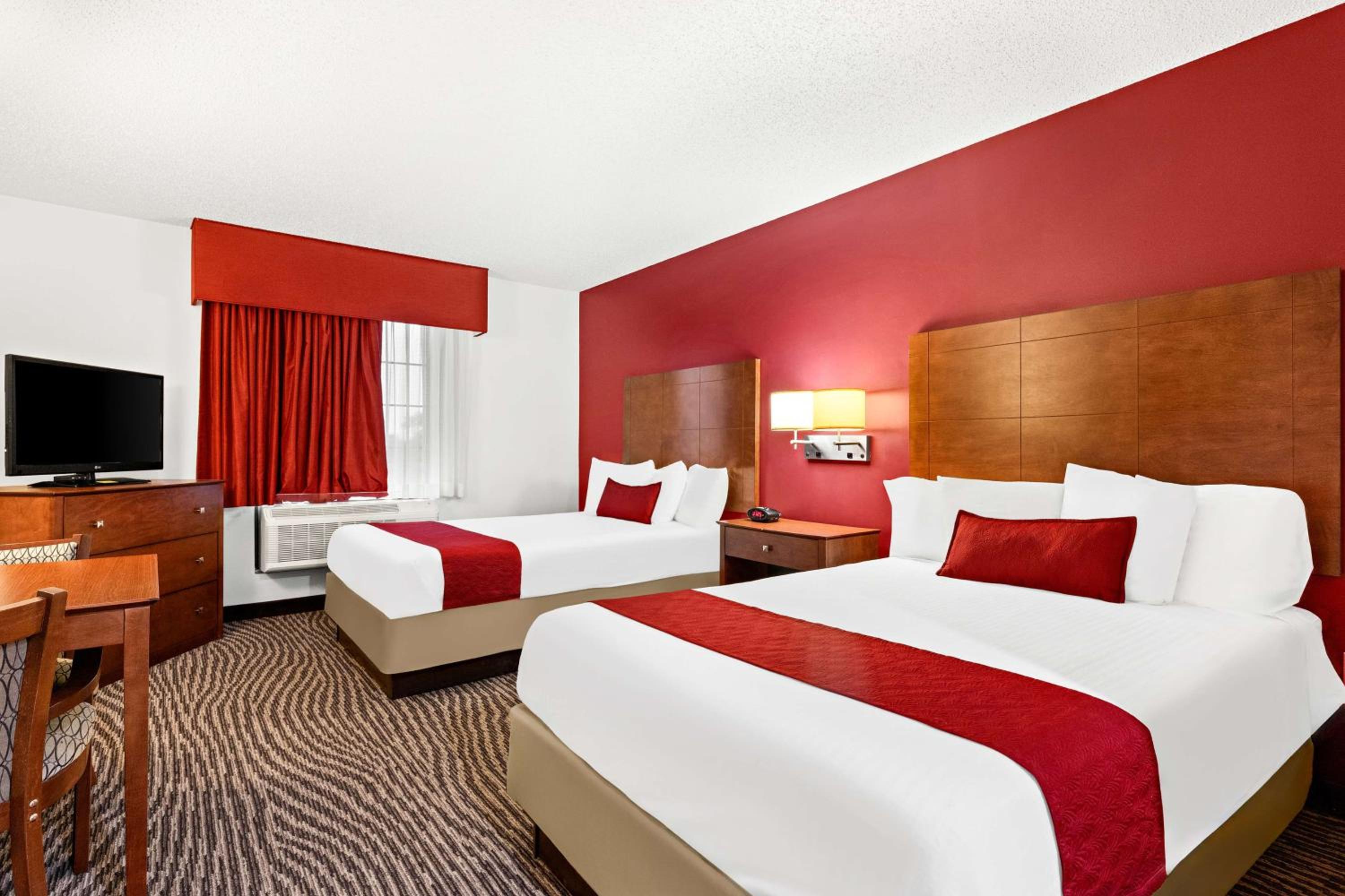 Double Room with Two Double Beds photo 1
