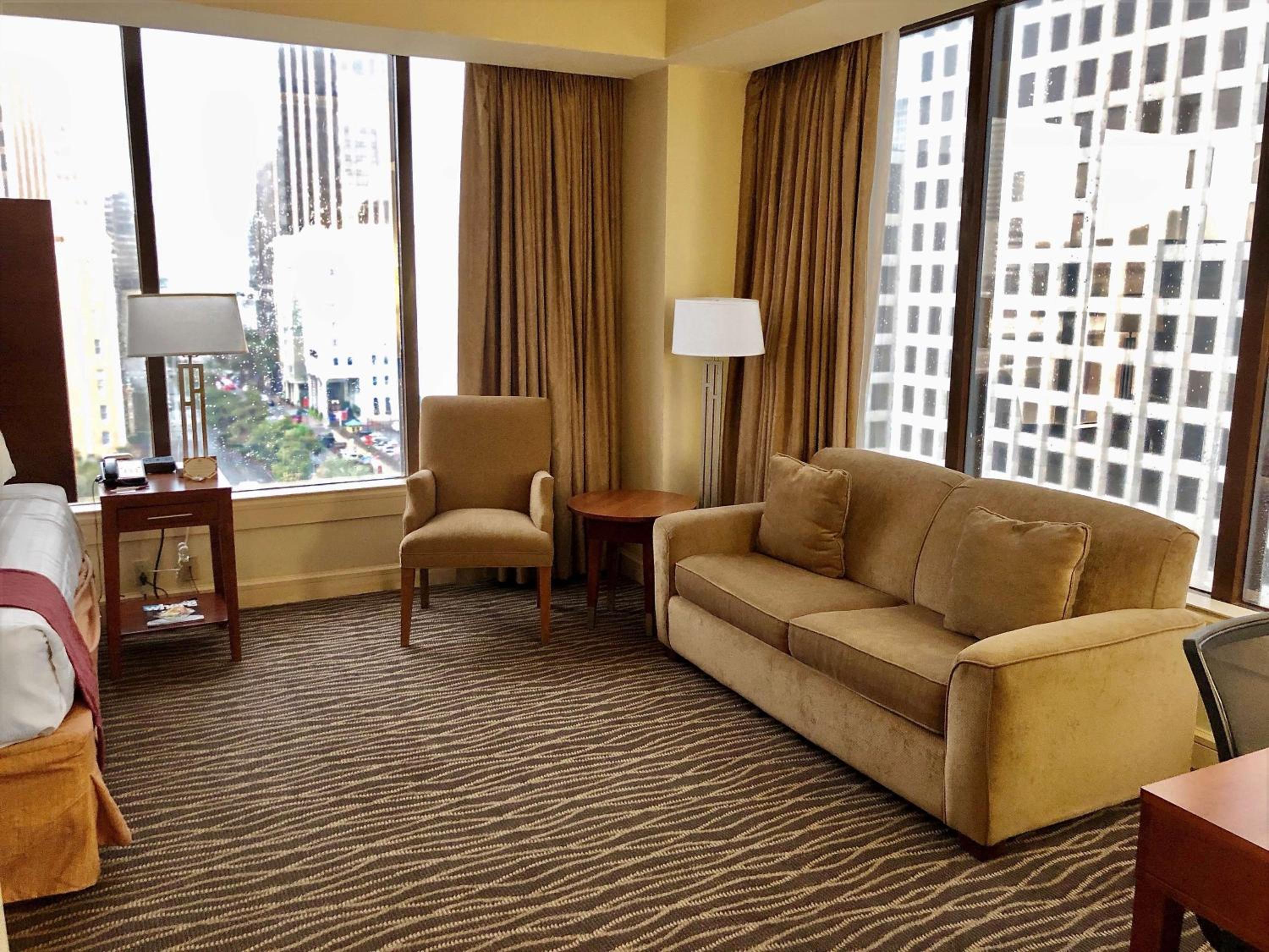Studio Queen Suite with Sofa Bed and City View - Photo 2