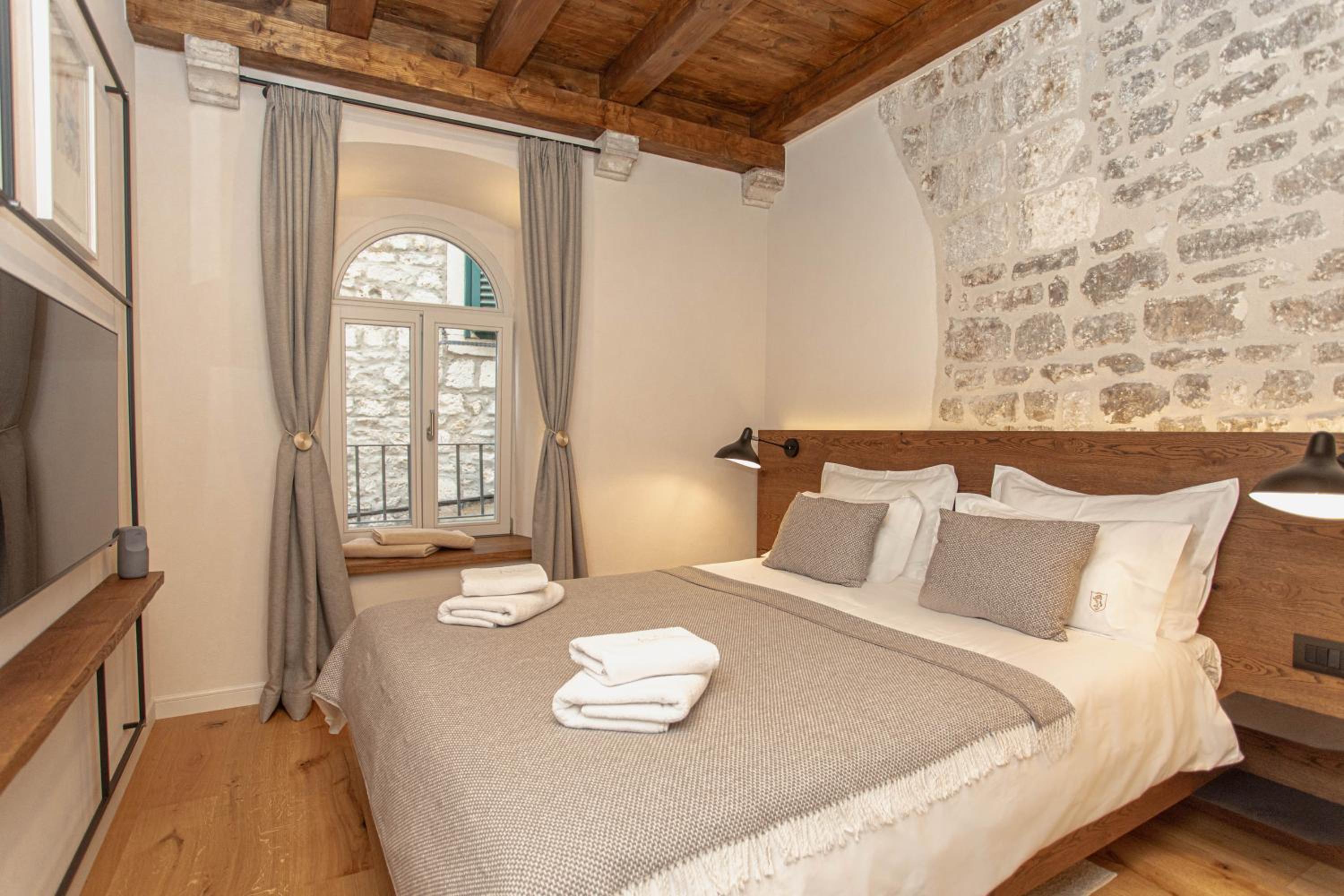 Suite with Terrace - Photo 1
