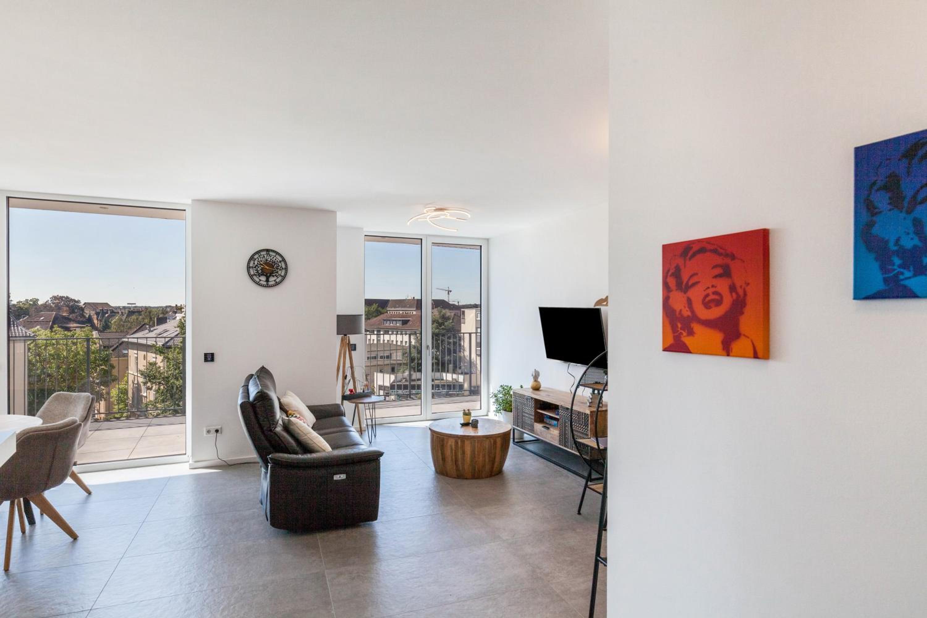 Superior One-Bedroom Apartment with Balcony photo 2