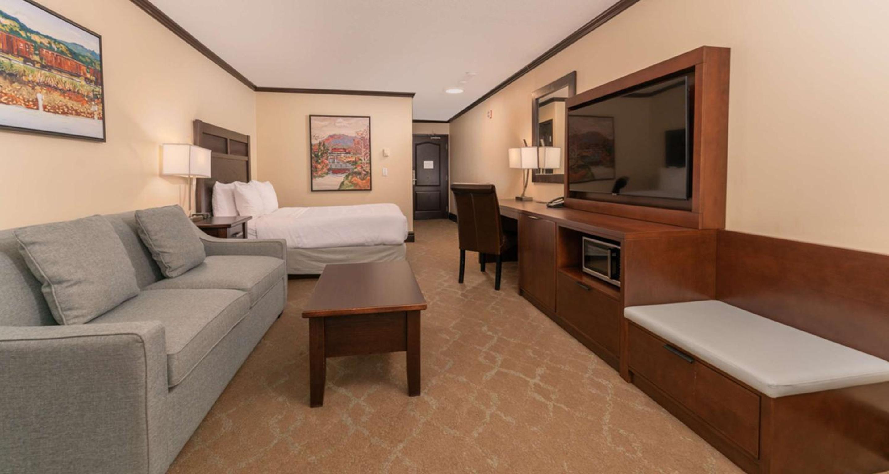 Queen Room with Bath Tub - Disability Access - Photo 4