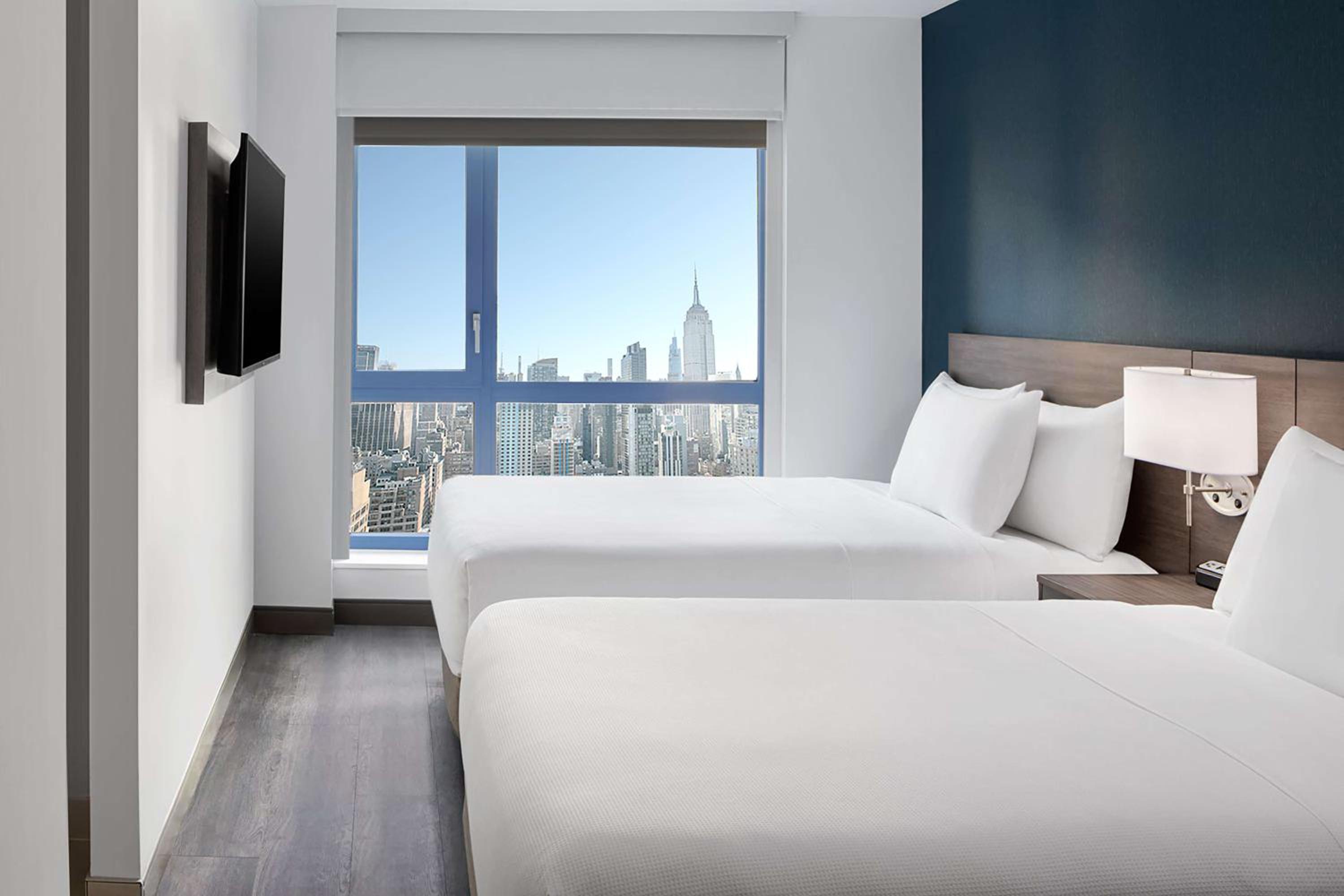 Double Room with Two Double Bed, City View