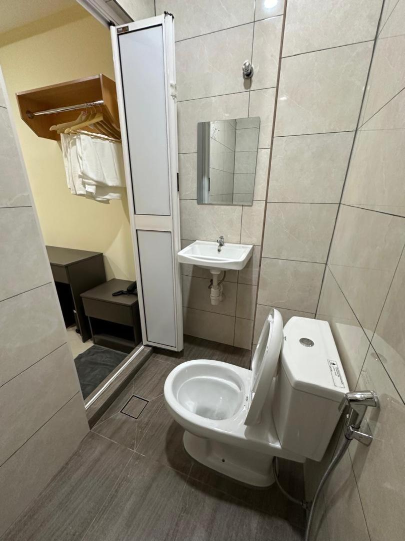 Standard Twin Room photo 3