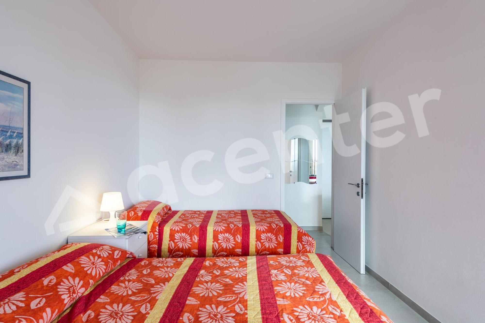 One-Bedroom Deluxe Apartment