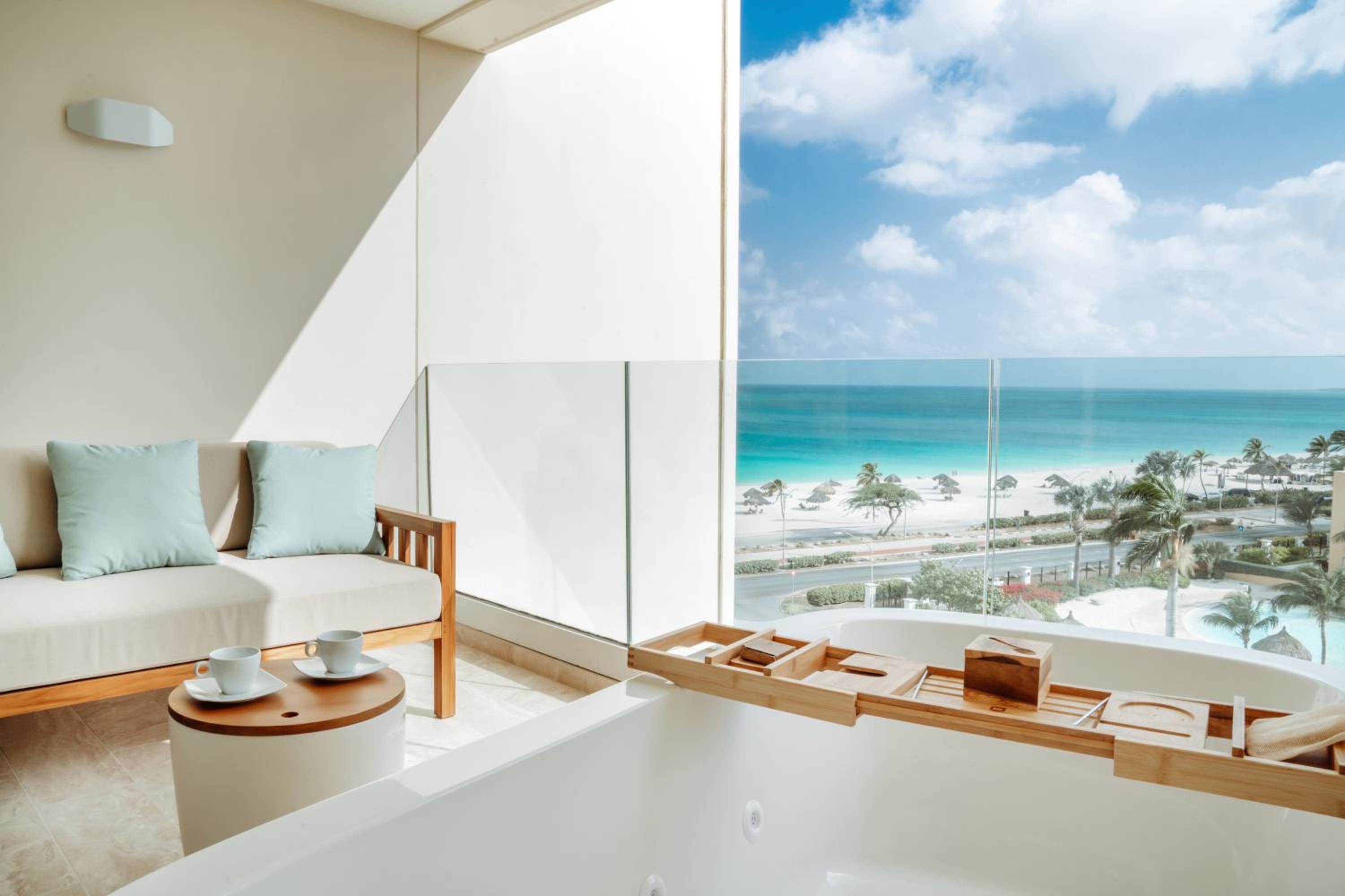 Side Ocean View Butler Suite King photo 2