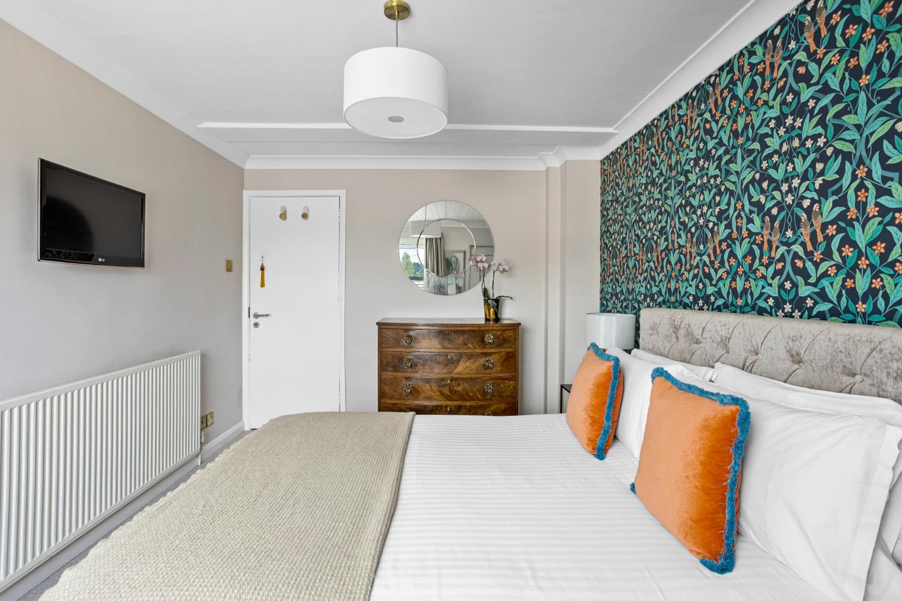 Double Room - Photo 2