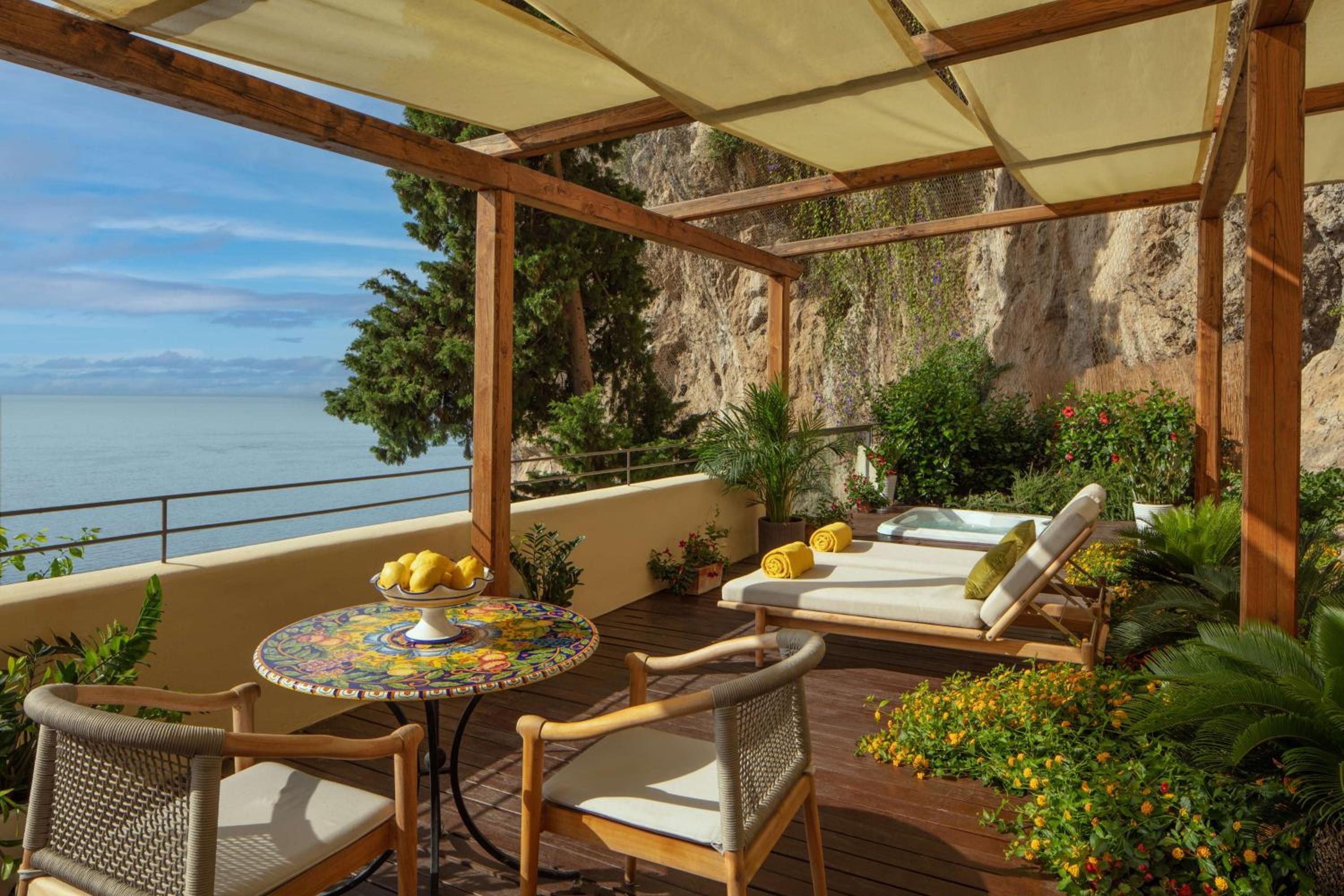 Anantara Sea View Suite