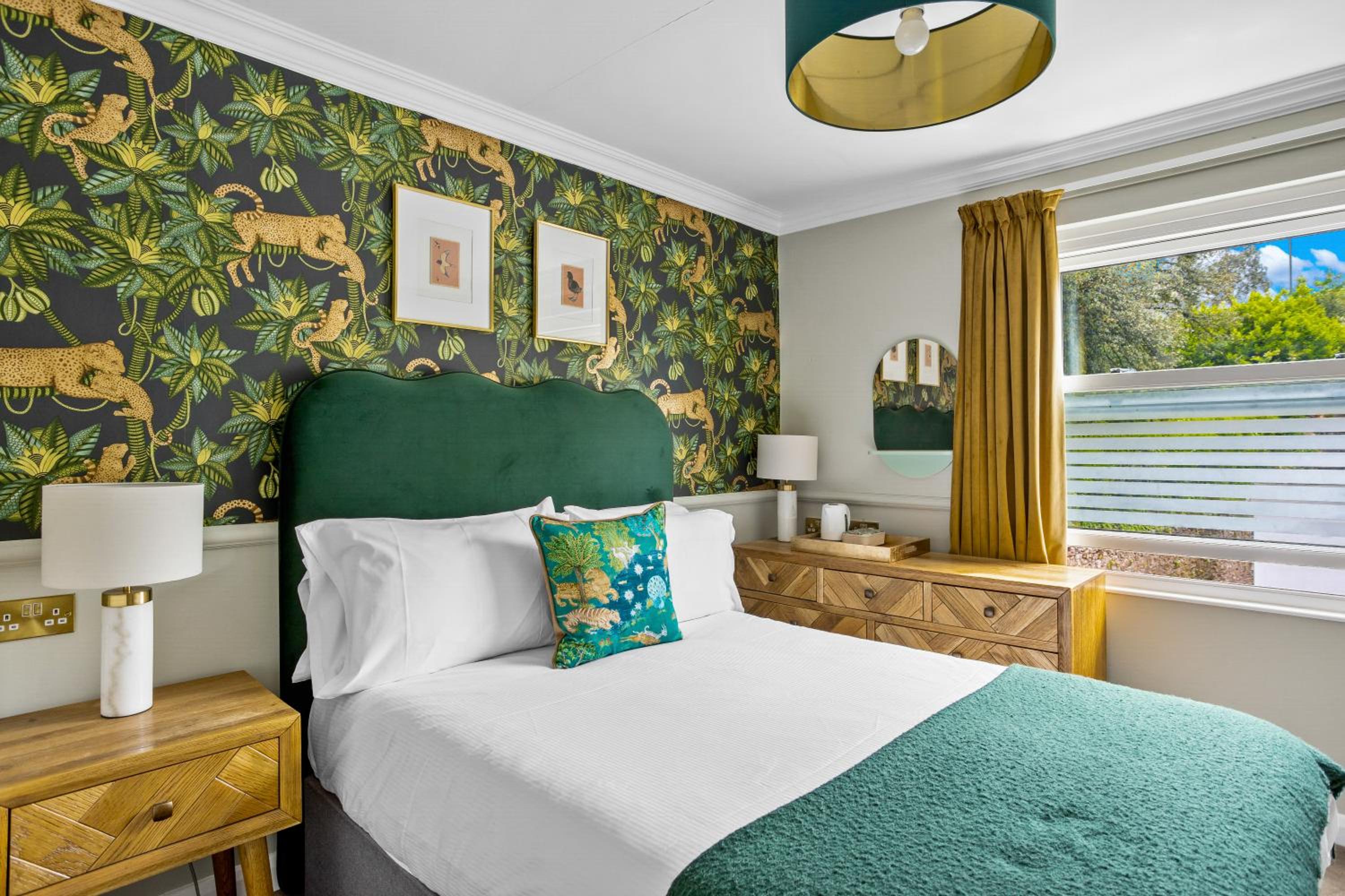 Compact Double Room - Photo 8
