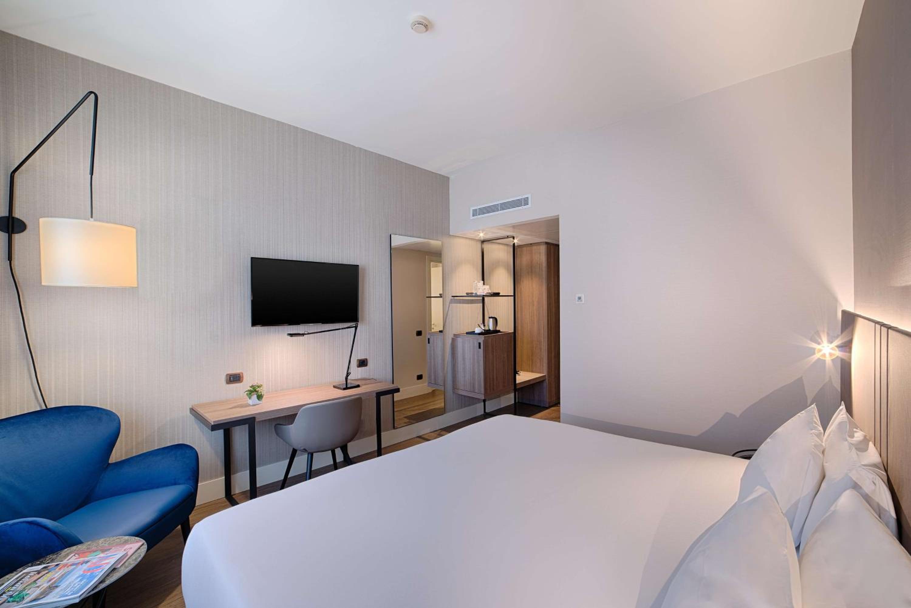 Single Room photo 1