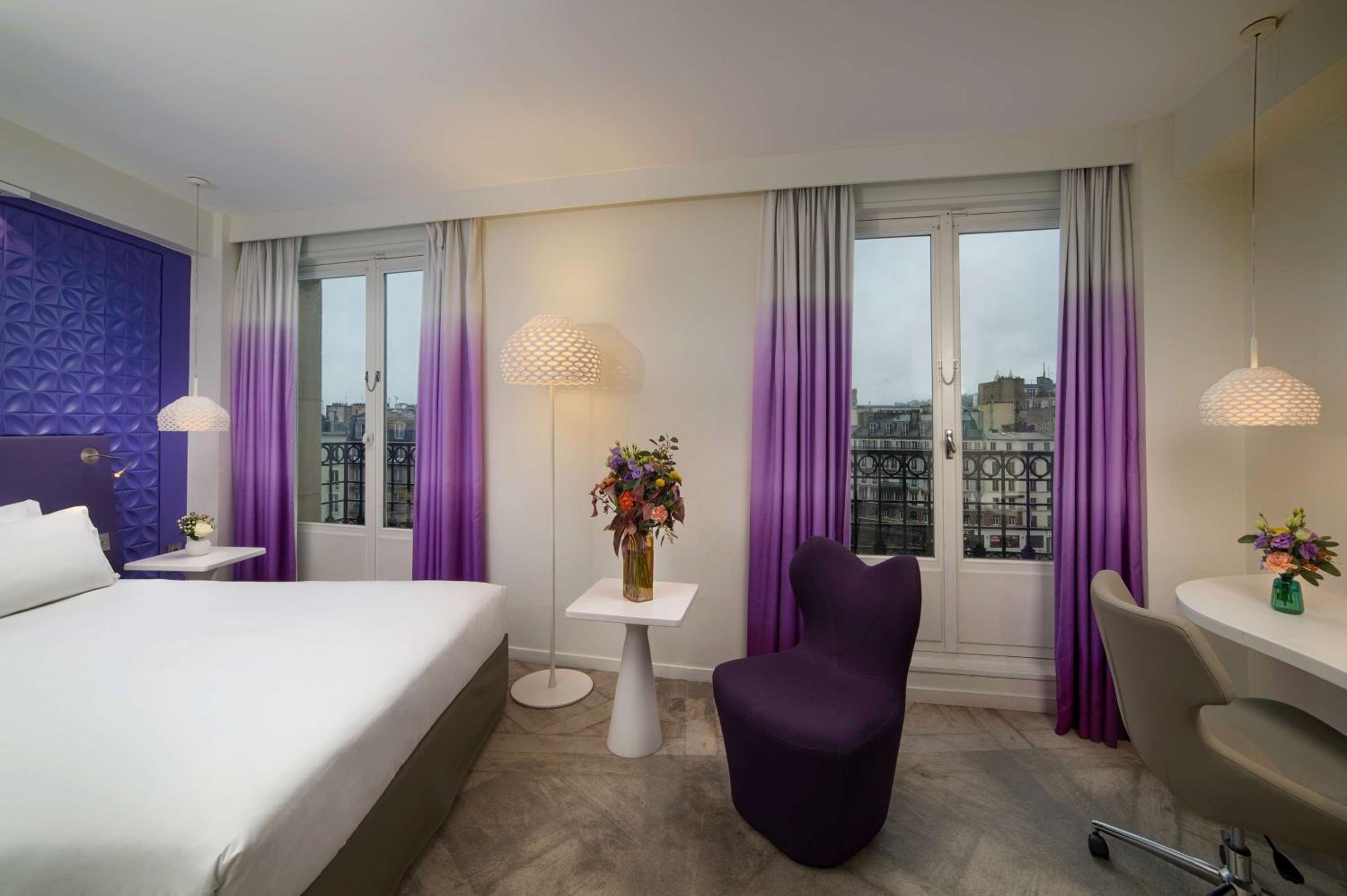 Suite with View with Extra Bed (2 Adults + 2 Children)