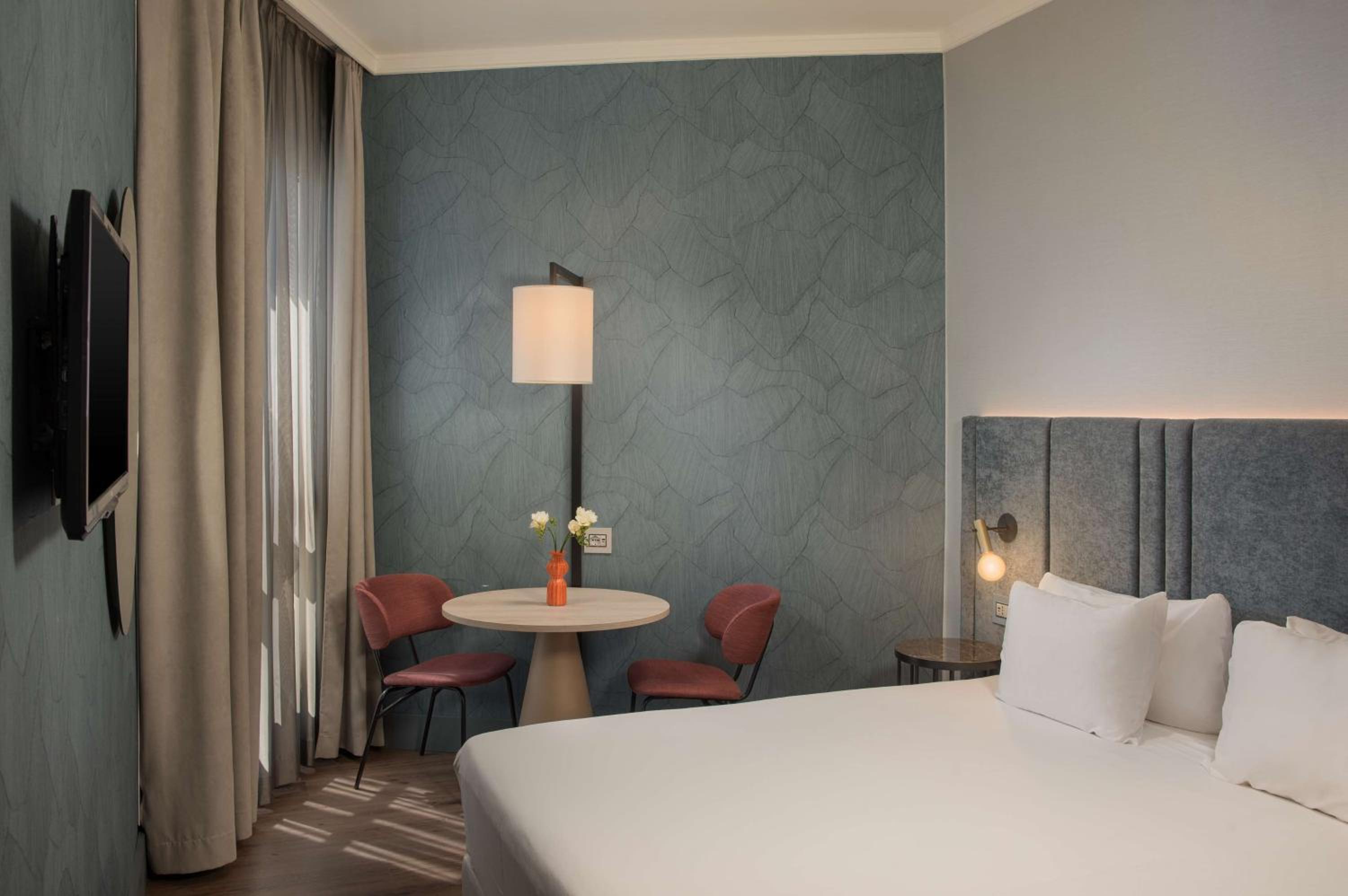 Superior  Double or Twin Room  - Photo 1