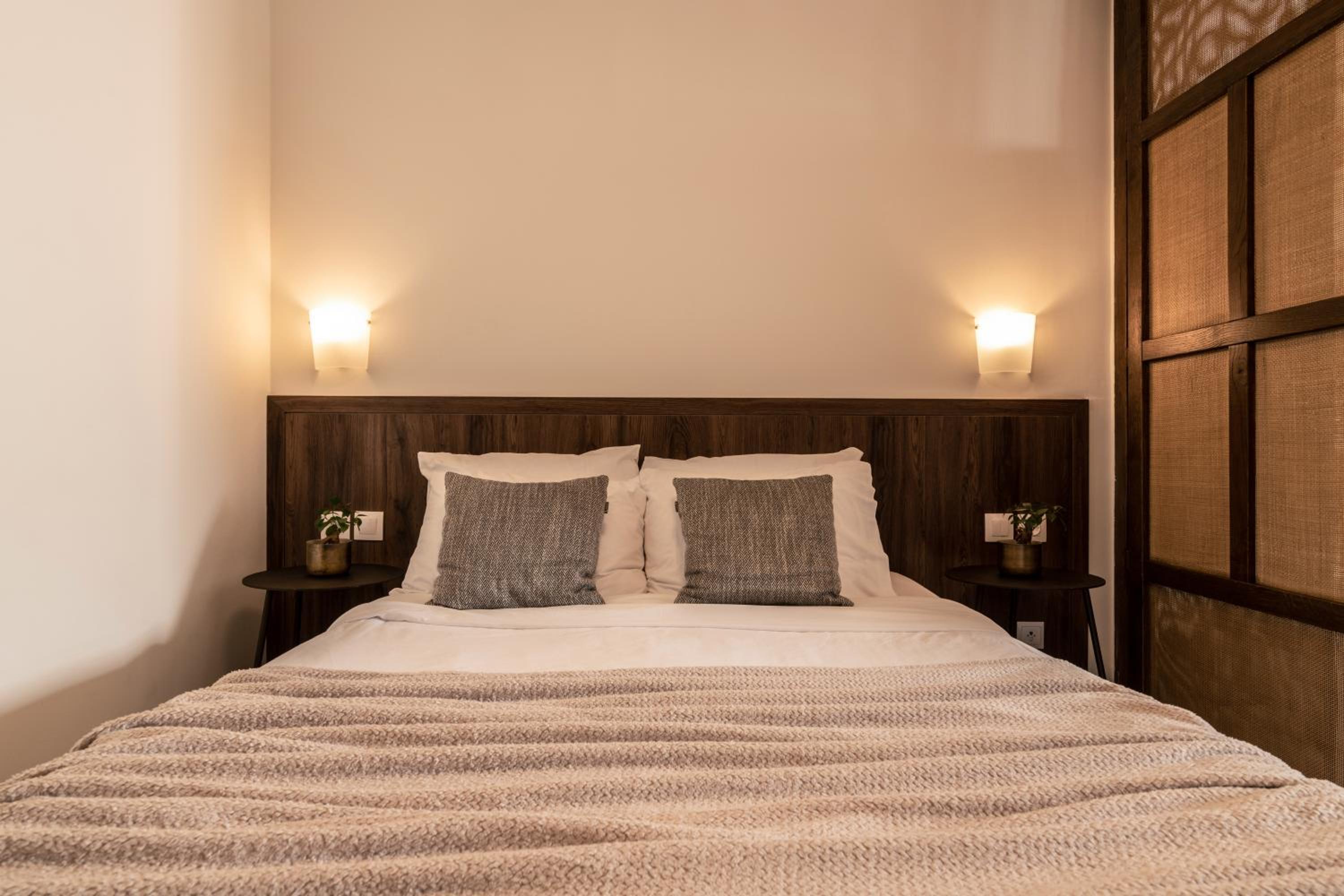 Premium One Bedroom Suite - Photo 7