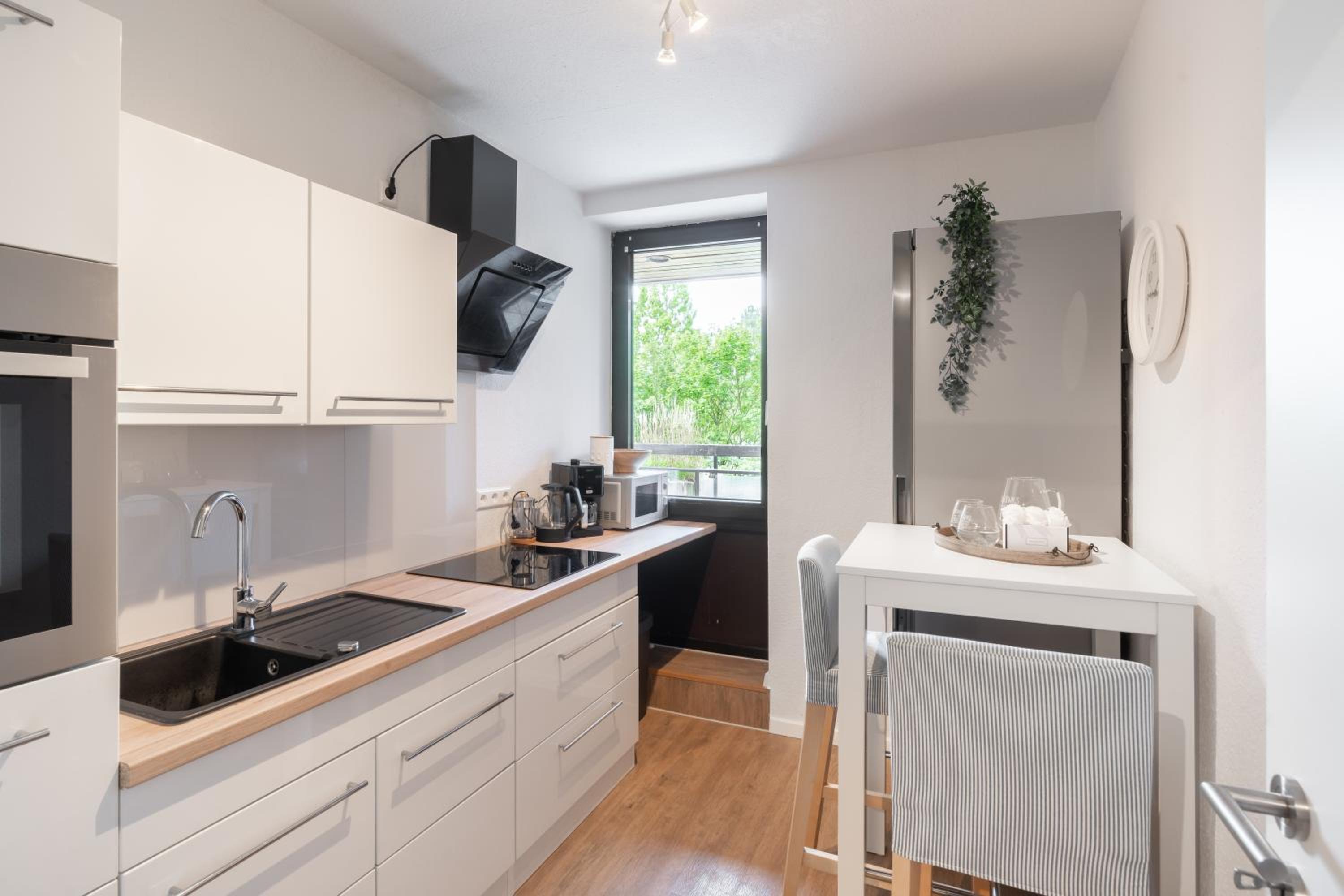 Two-Bedroom Apartment with Garden View photo 2