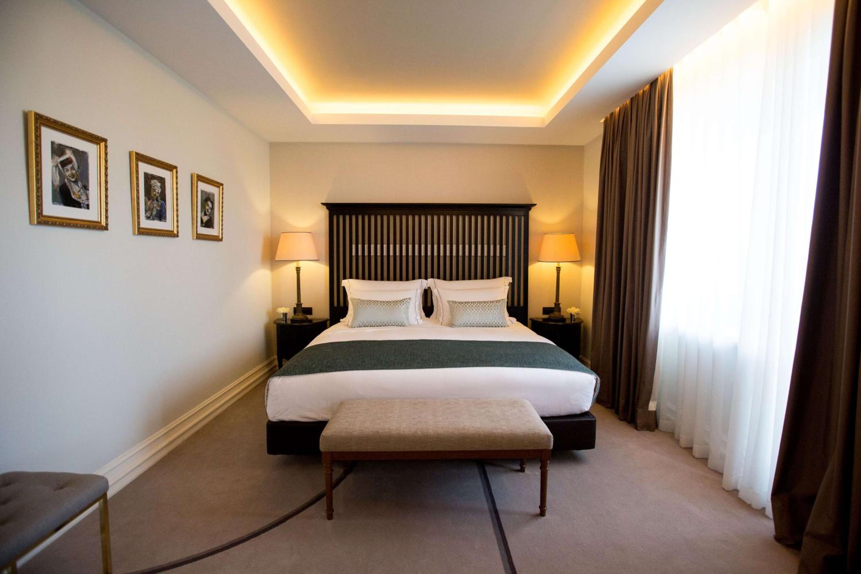 Executive Suite with Terrace (Non Smoking) thumbnail 5