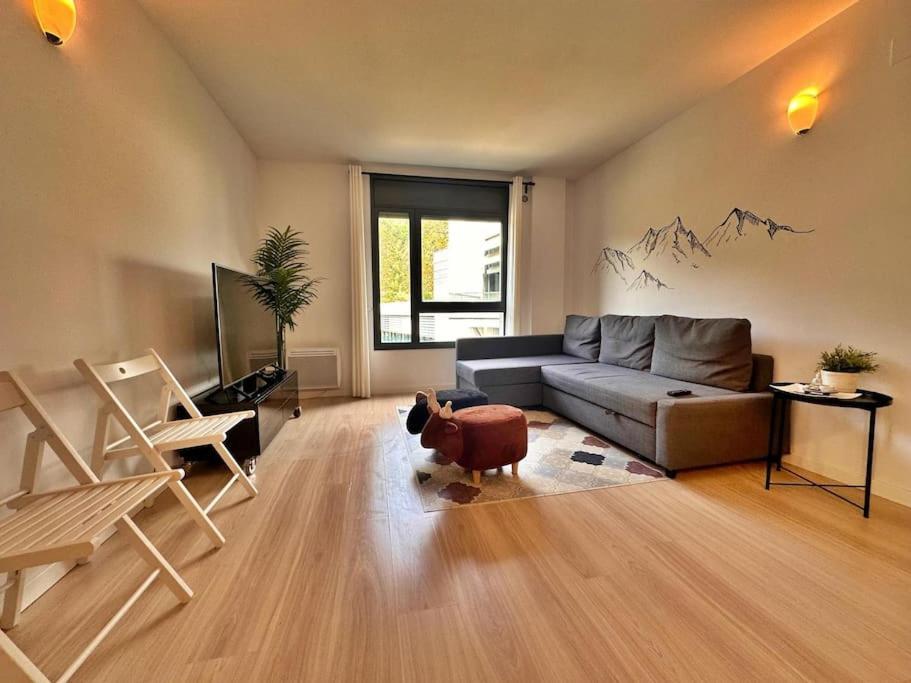 Two-Bedroom Apartment photo 2