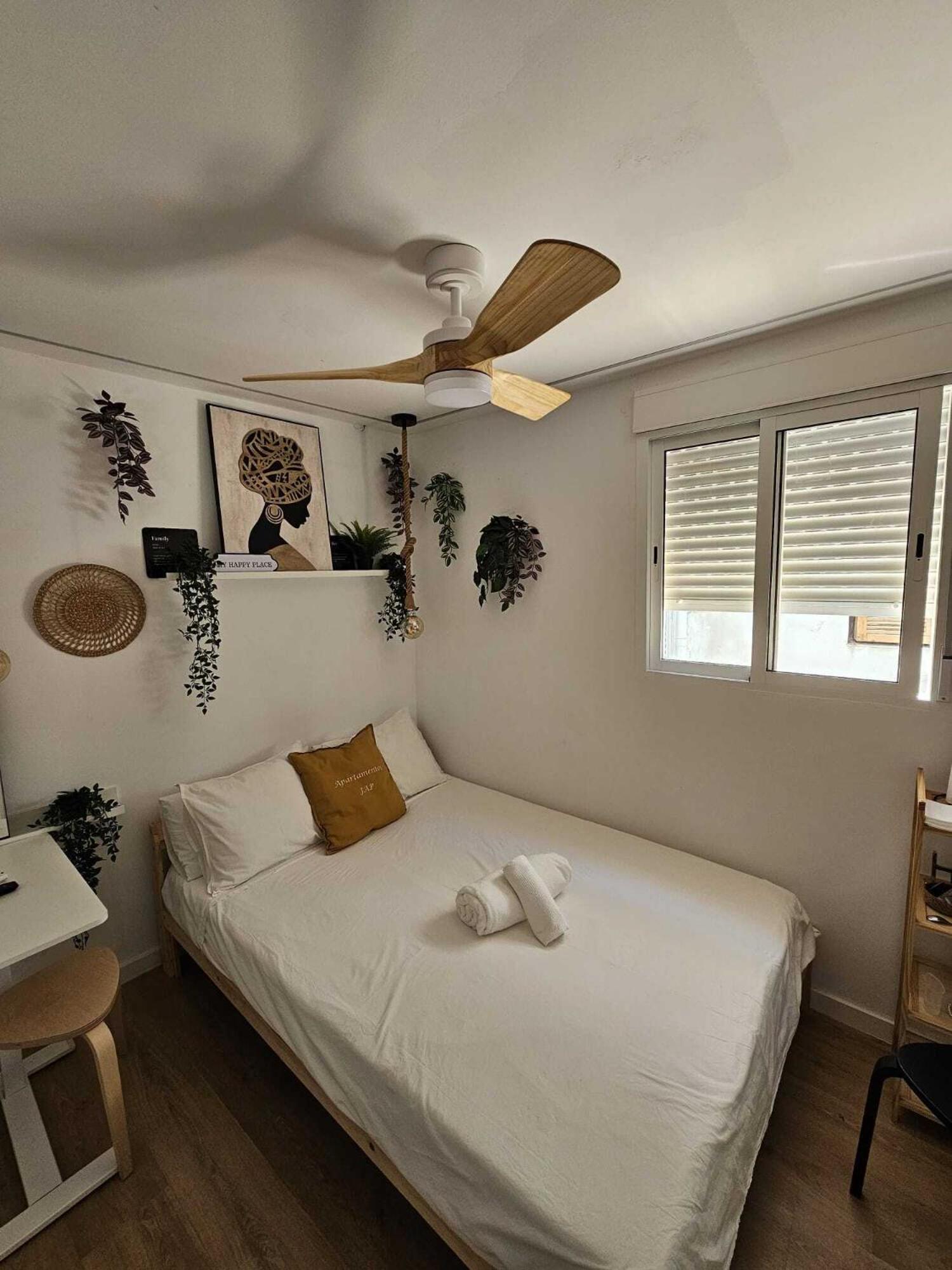 Double Room with Private Bathroom photo 2