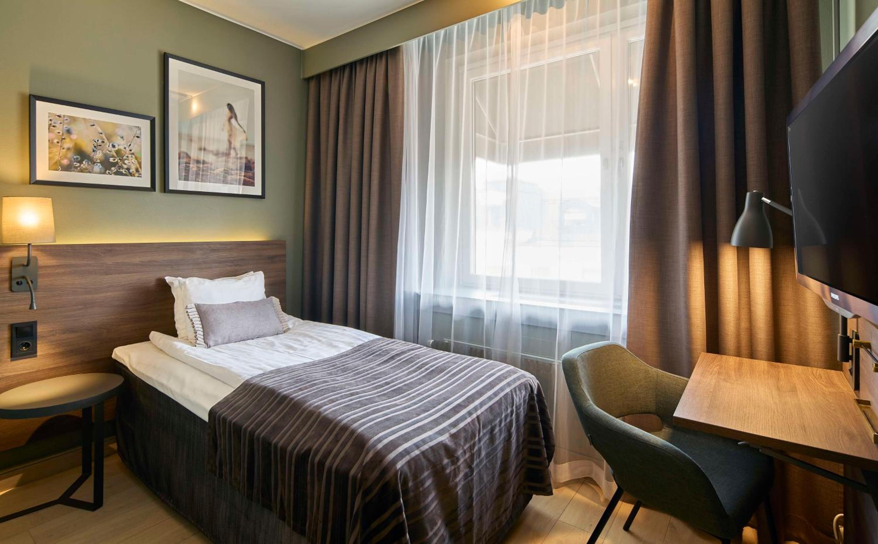 Single Room - Photo 1