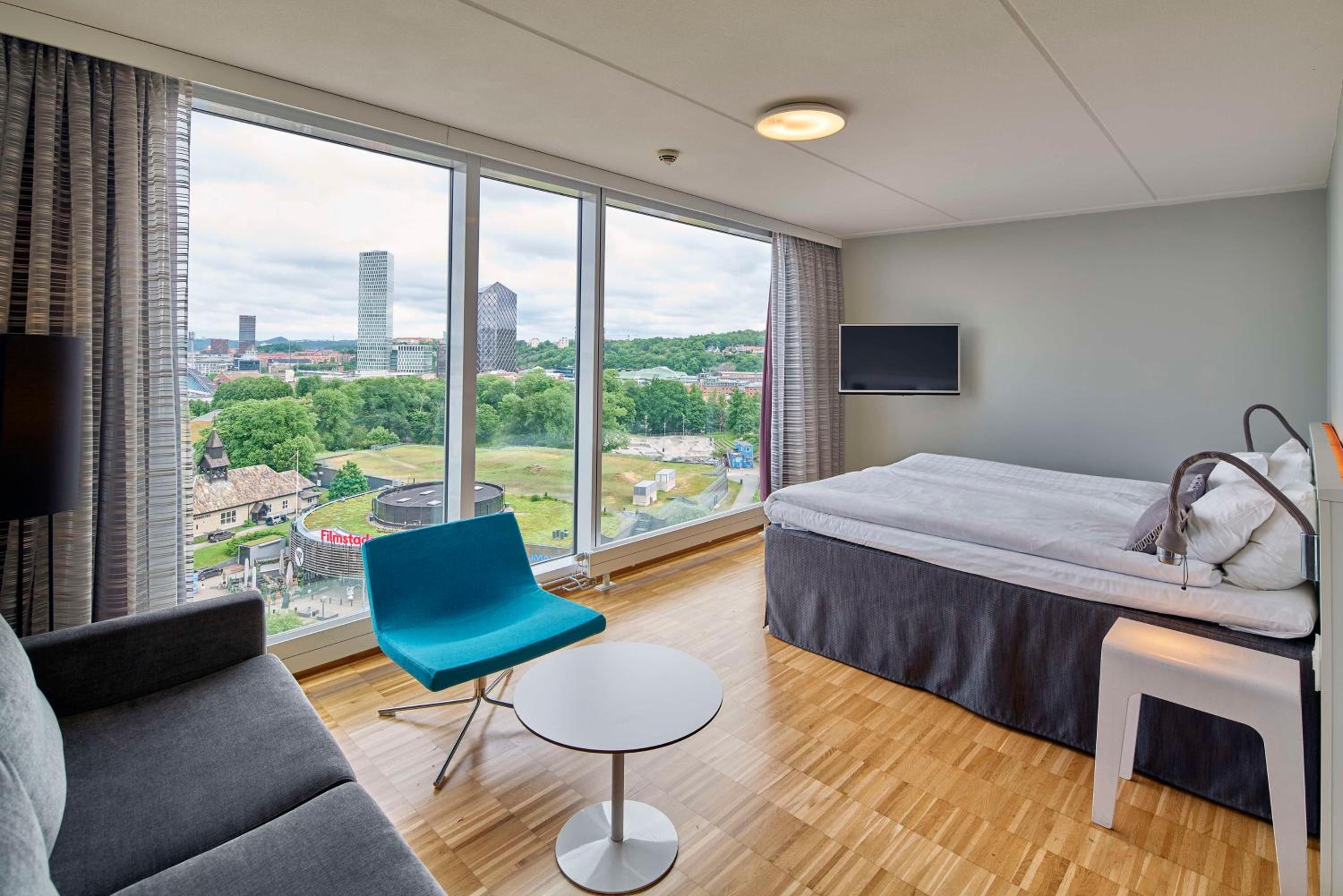 Superior Twin Room - Photo 1