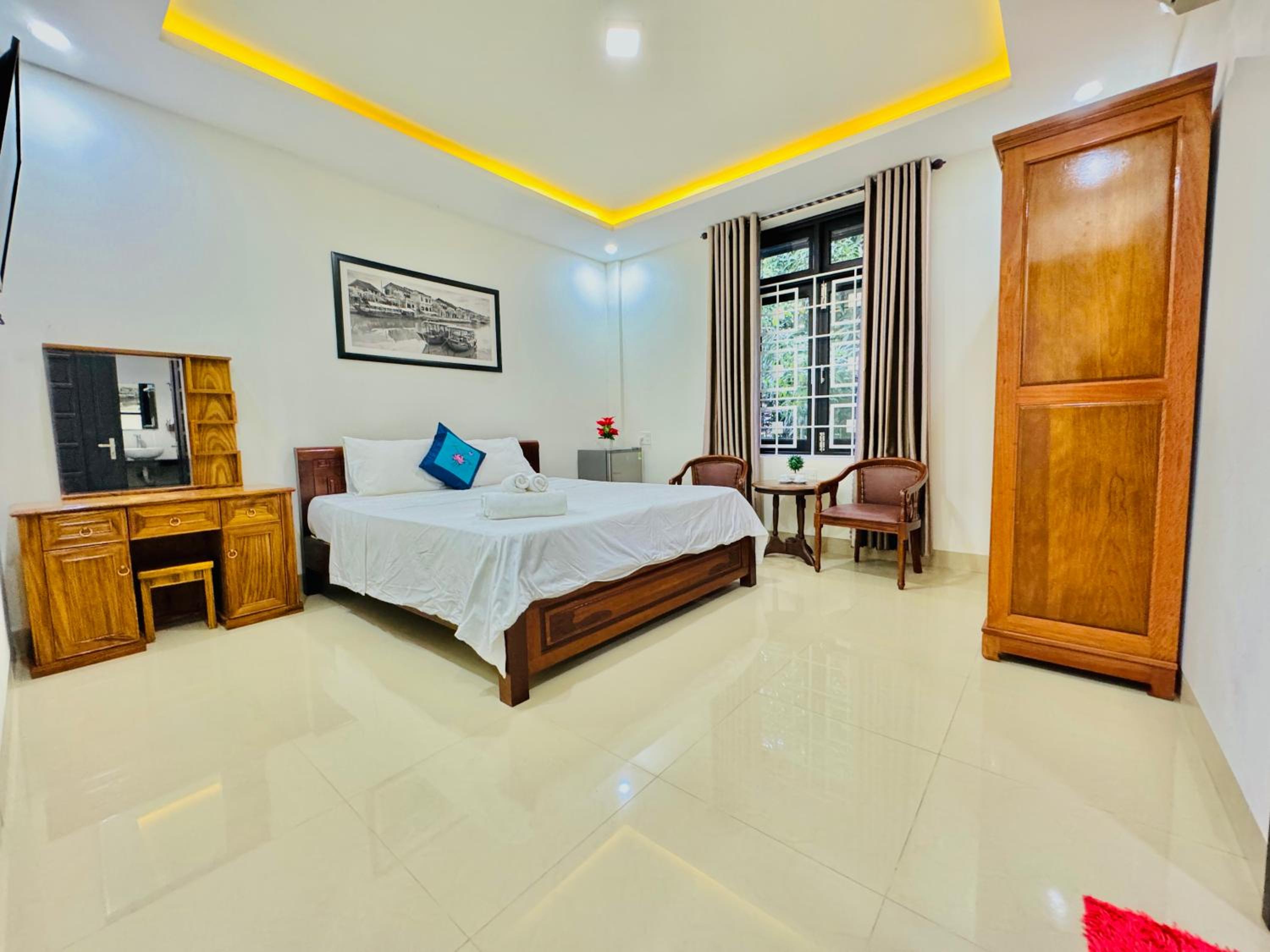 Superior King Room - Photo 5