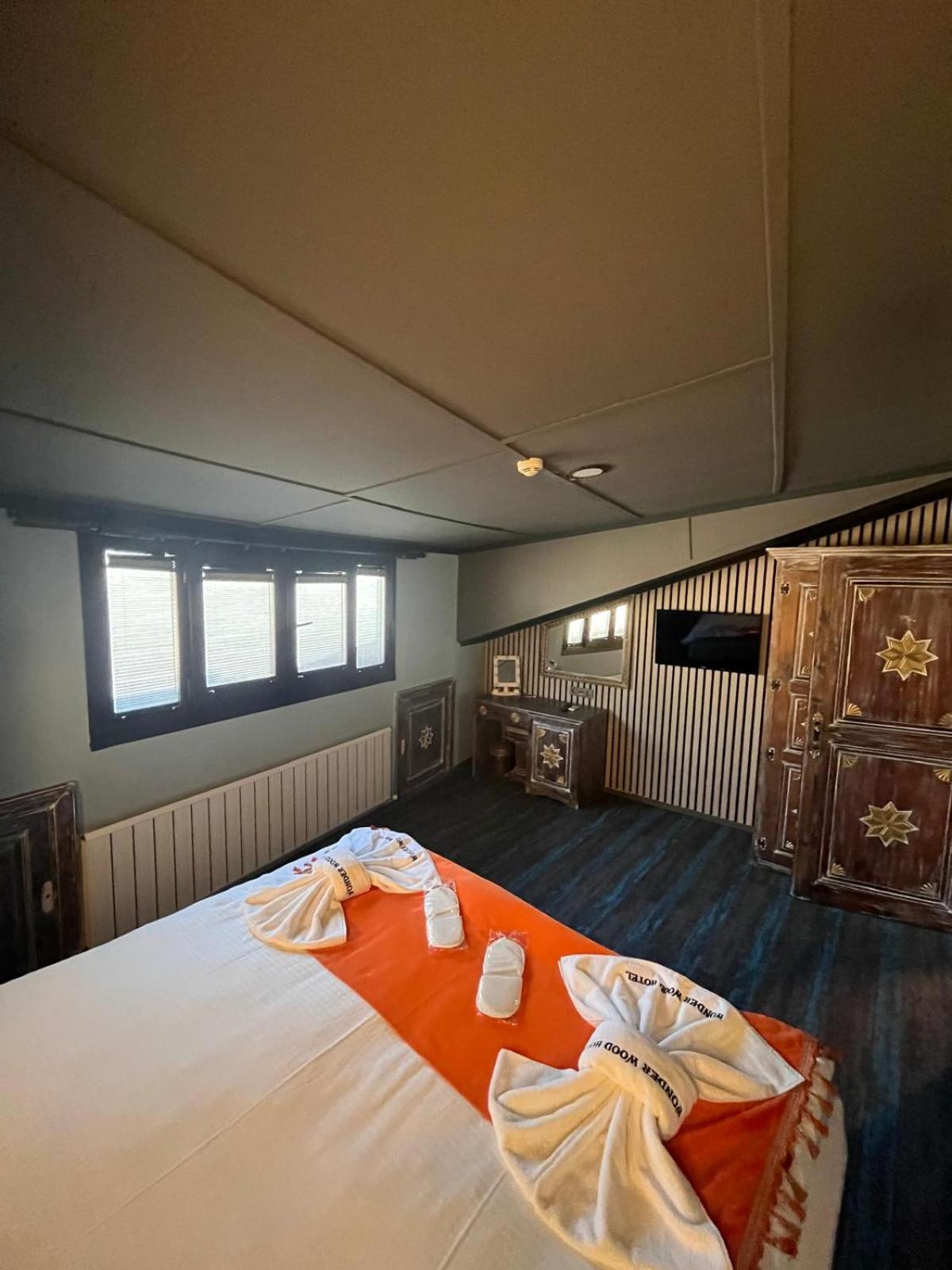 Economy Double Room photo 1
