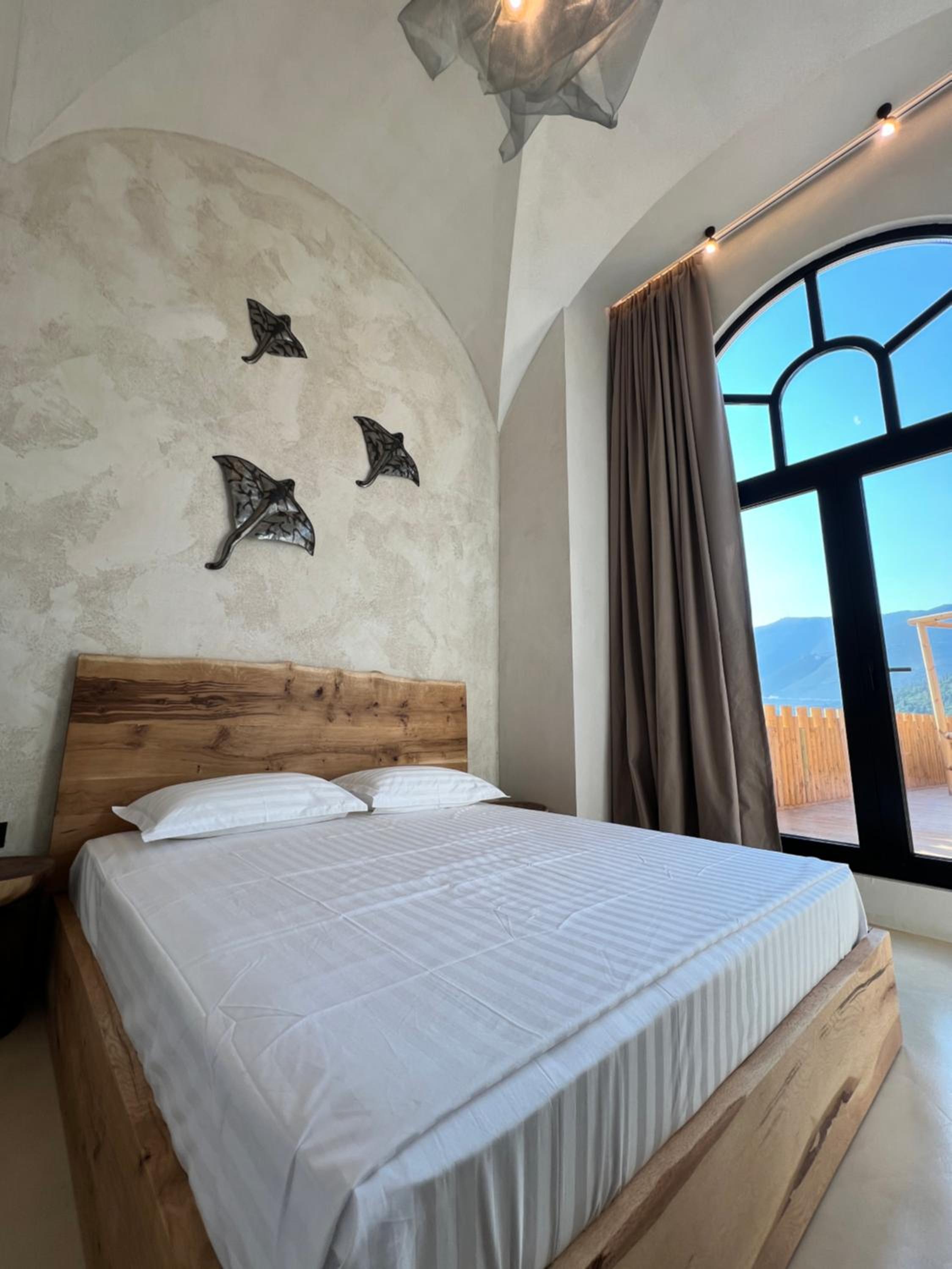 Double Room with Balcony and Sea View