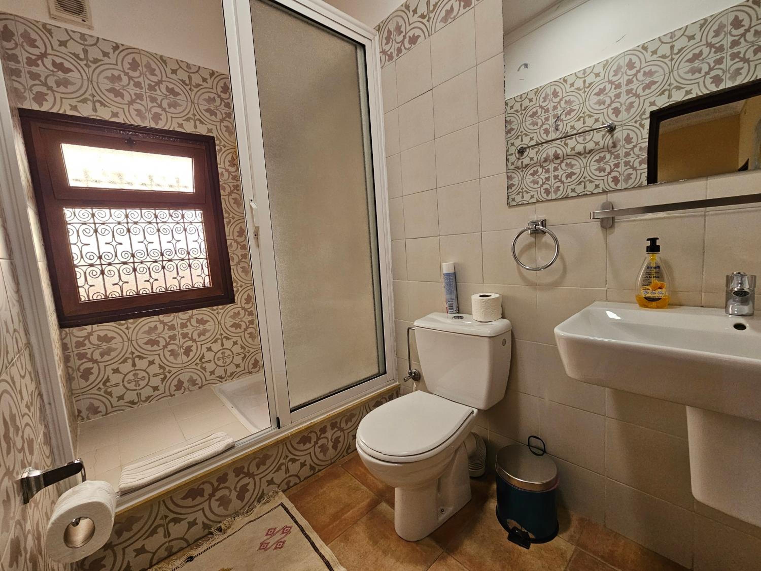 Double Room - Photo 4