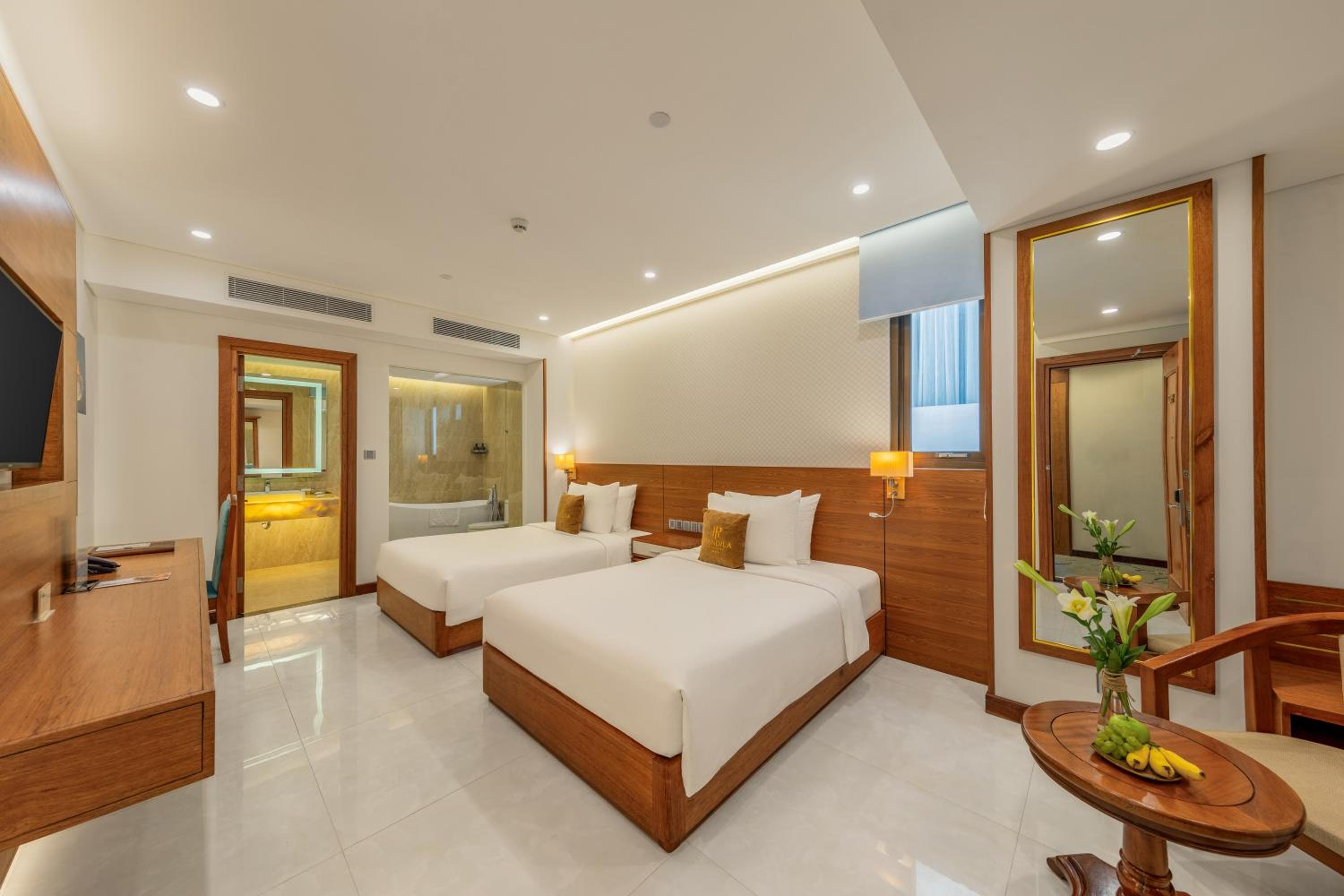 Deluxe Twin Room photo 3