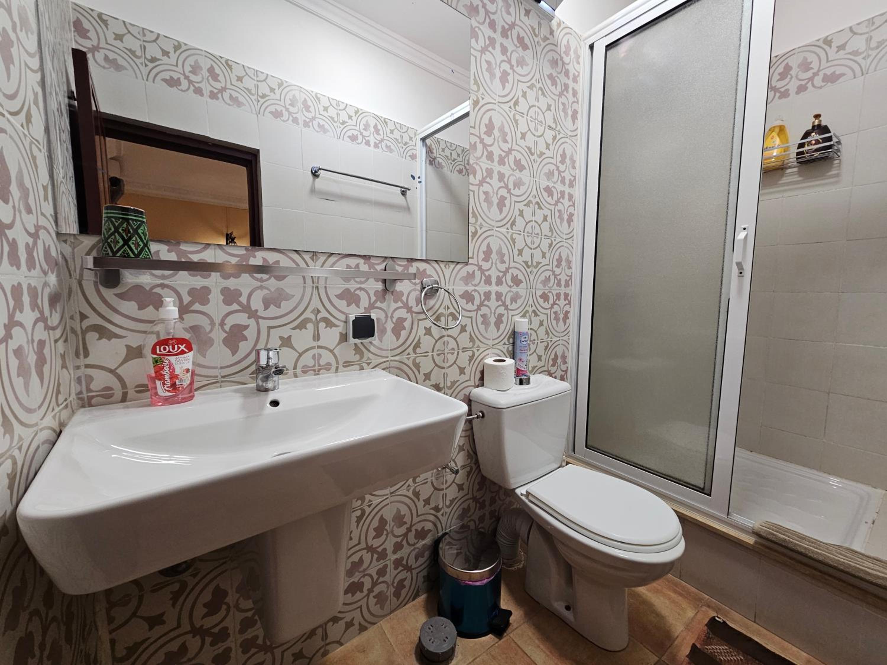 Double or Twin Room - Photo 3