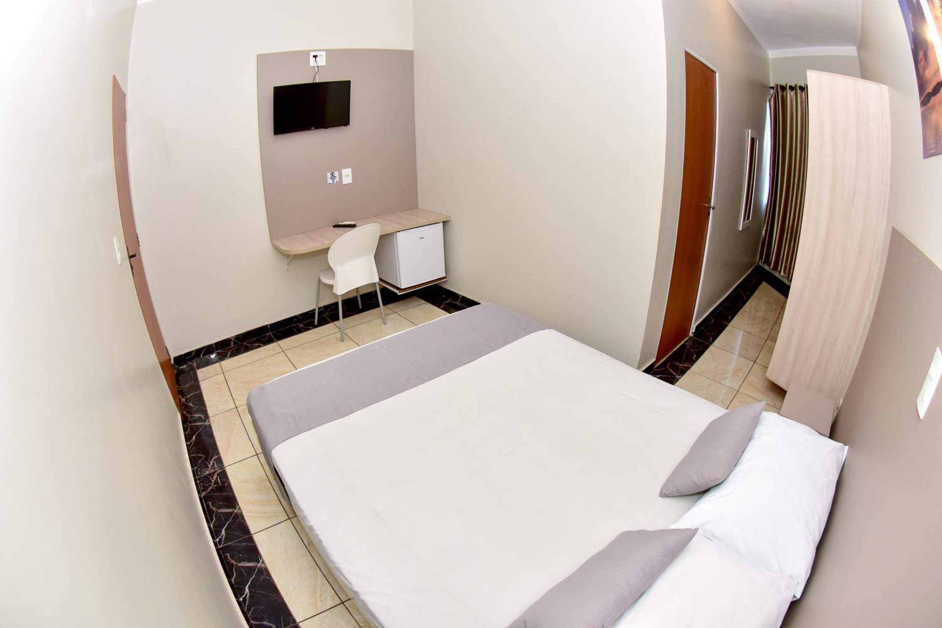 Standard Double Room photo 3