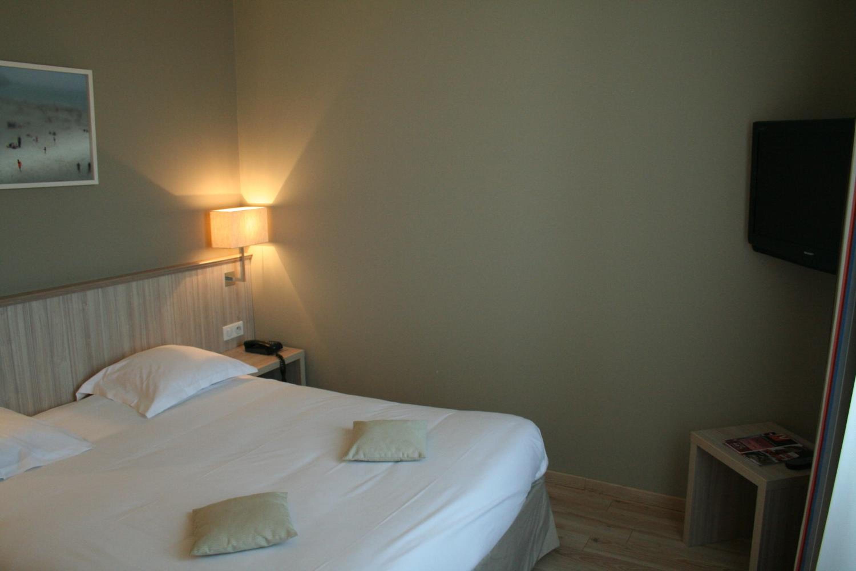 Single Room - Courtyard Side photo 3
