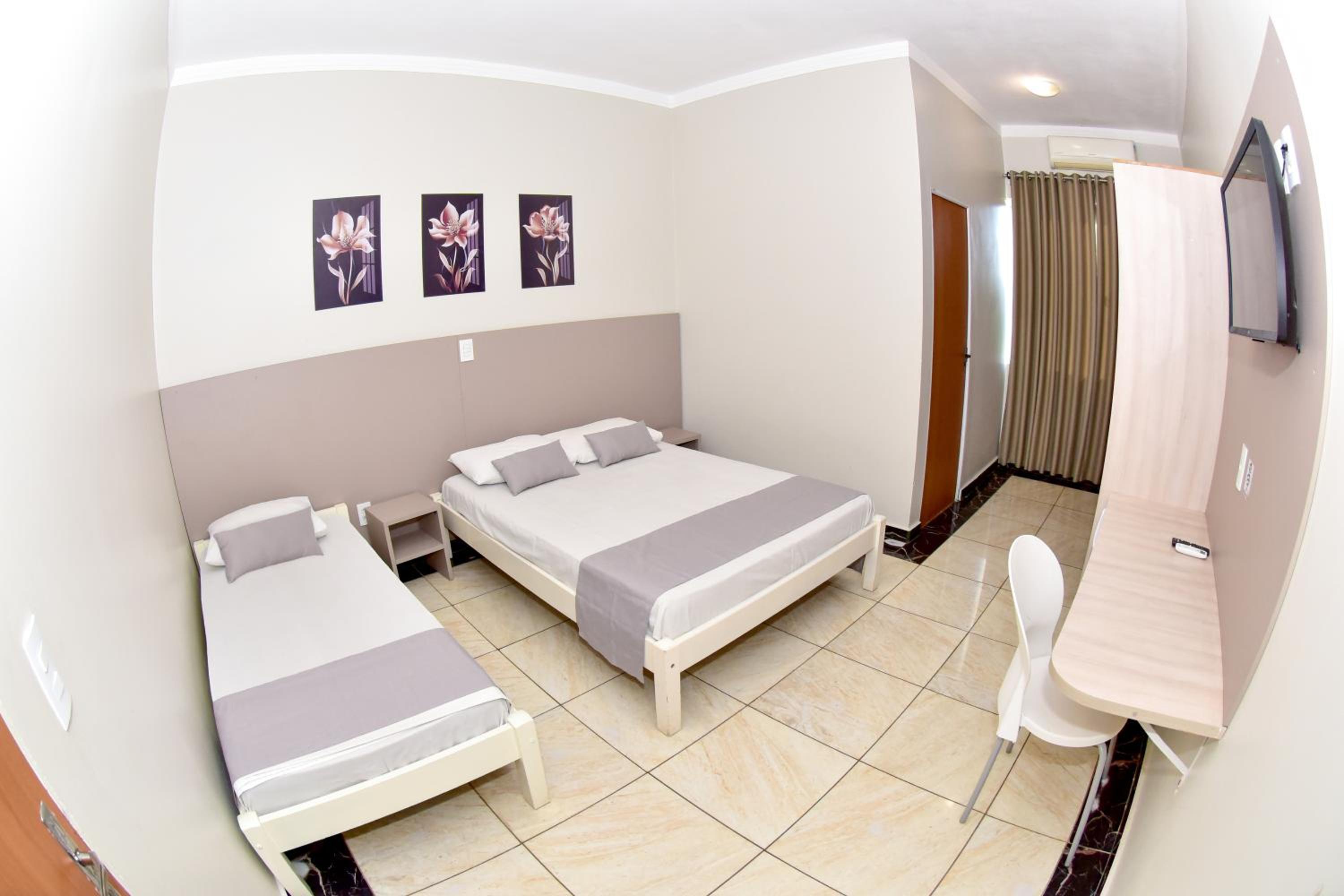 Standard Triple Room photo 3