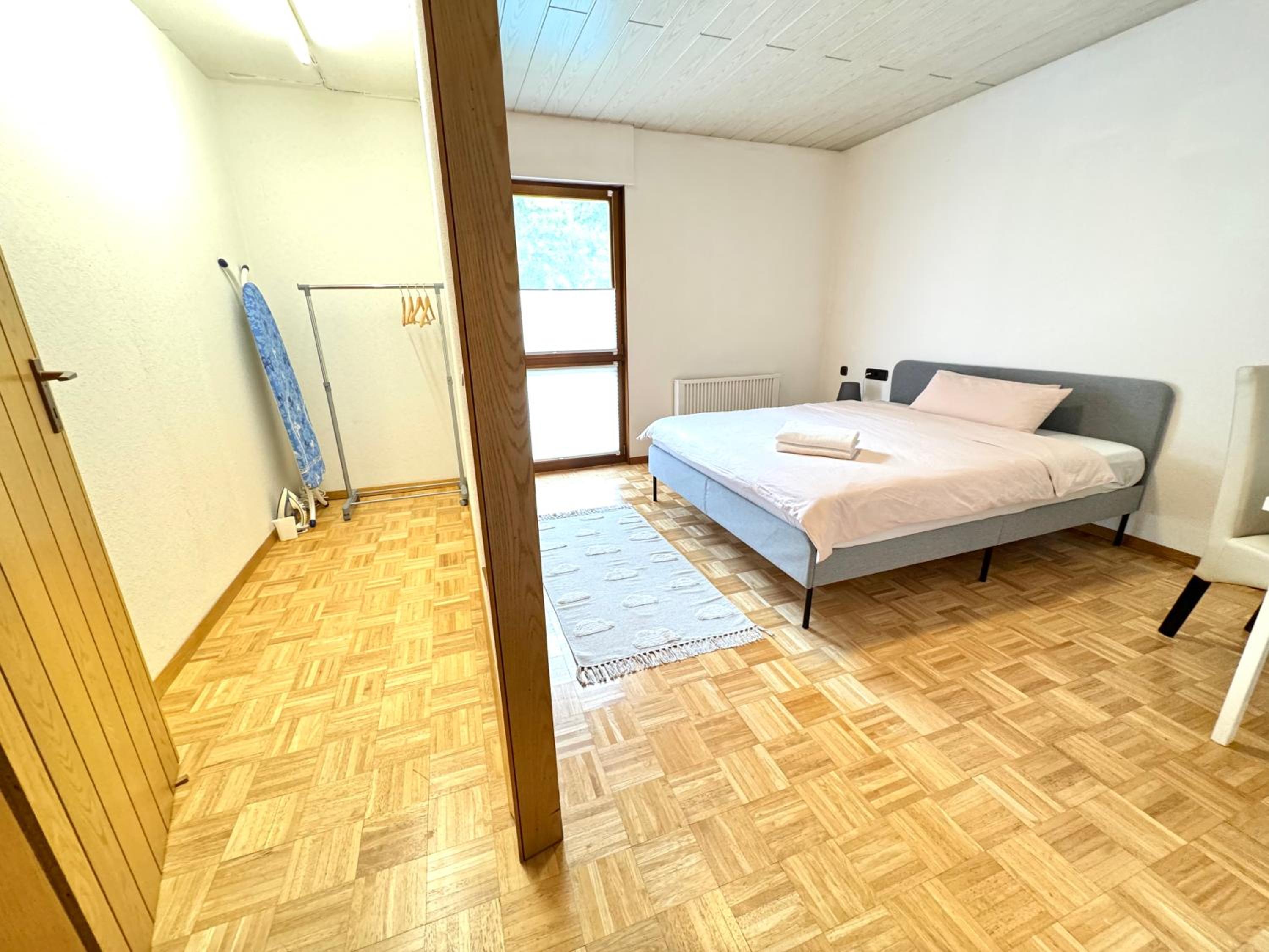 Large Double Room photo 3