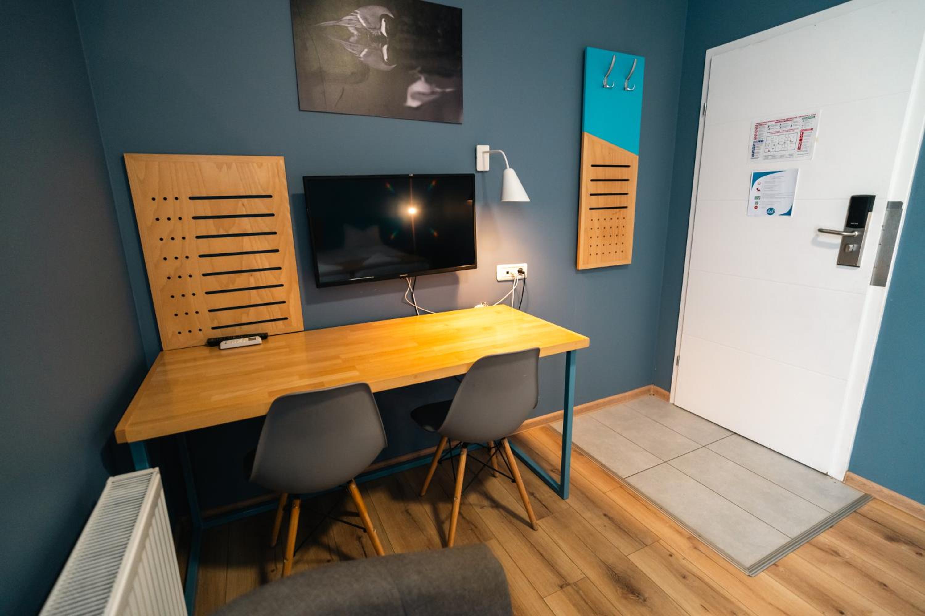Double Room - Photo 14