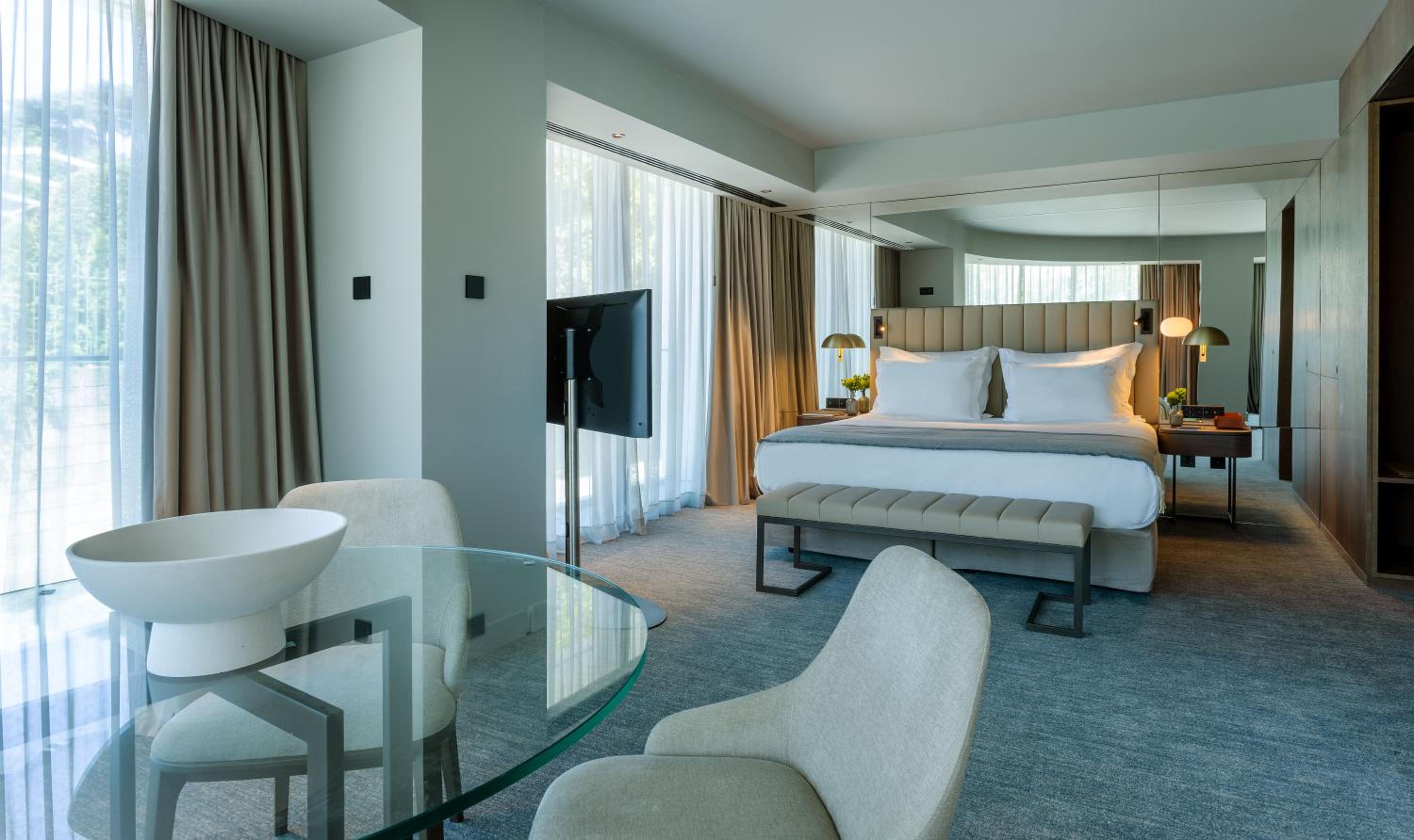 Suite with River View