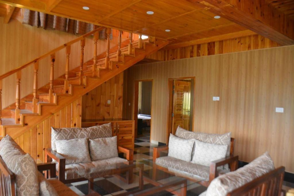 Superior Family Room