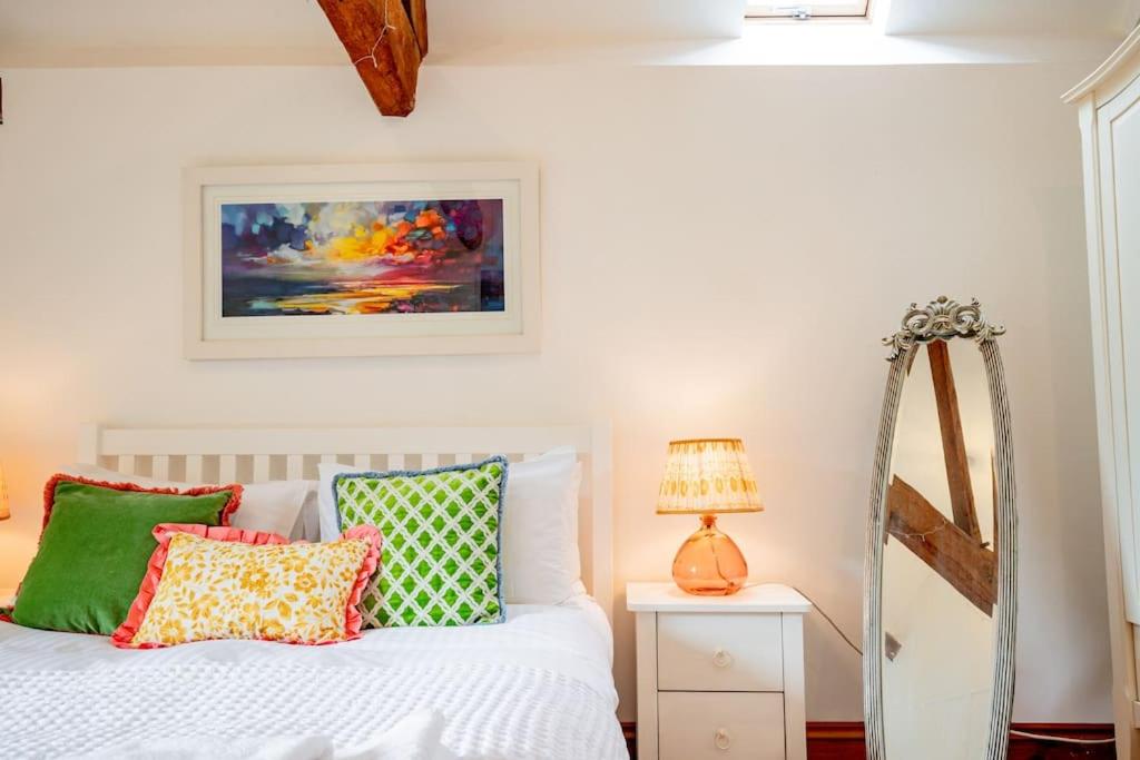Four-Bedroom House photo 2