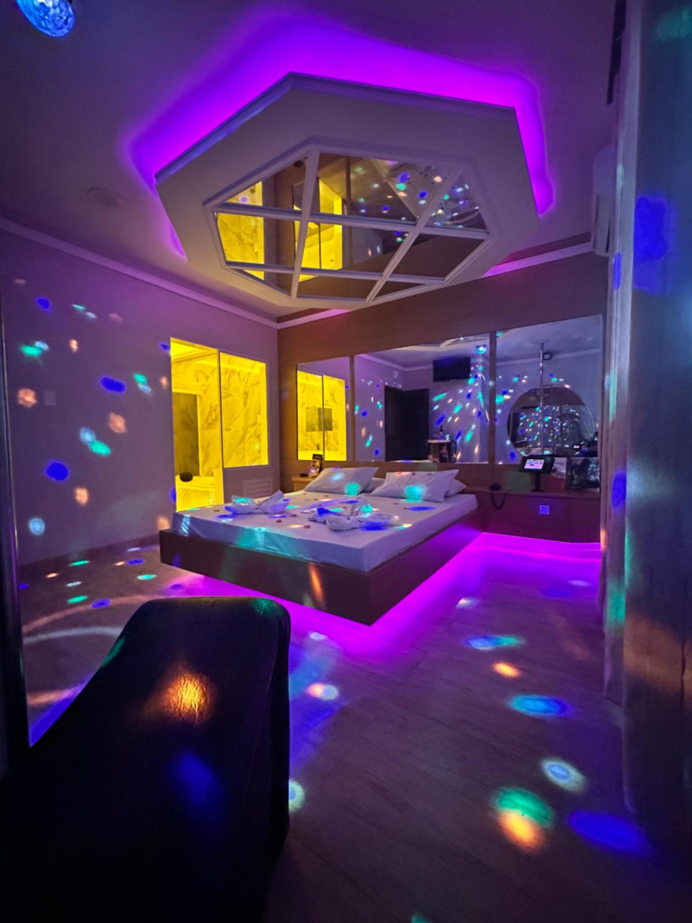Double Room with Spa Bath