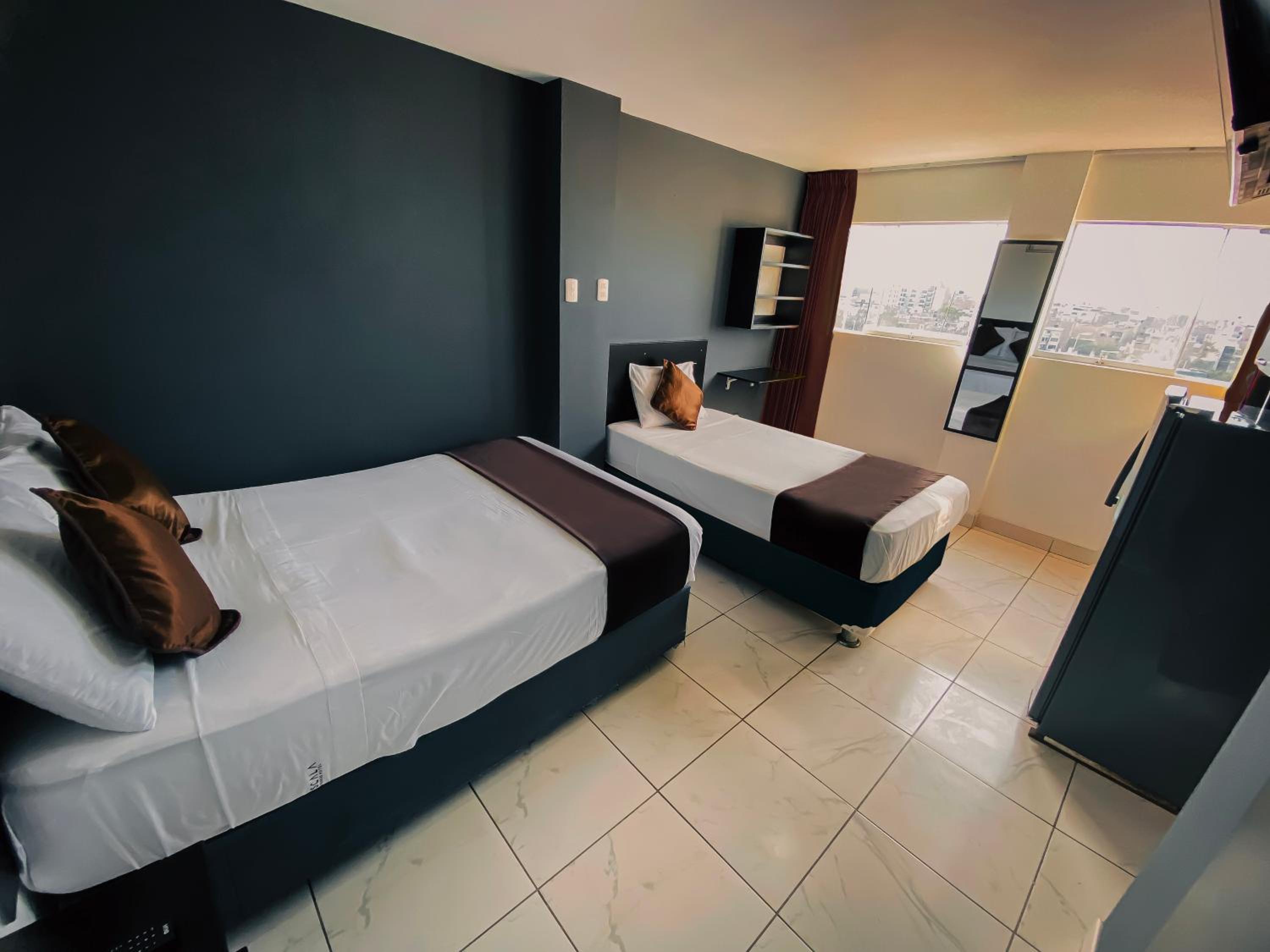Deluxe Twin Room photo 3