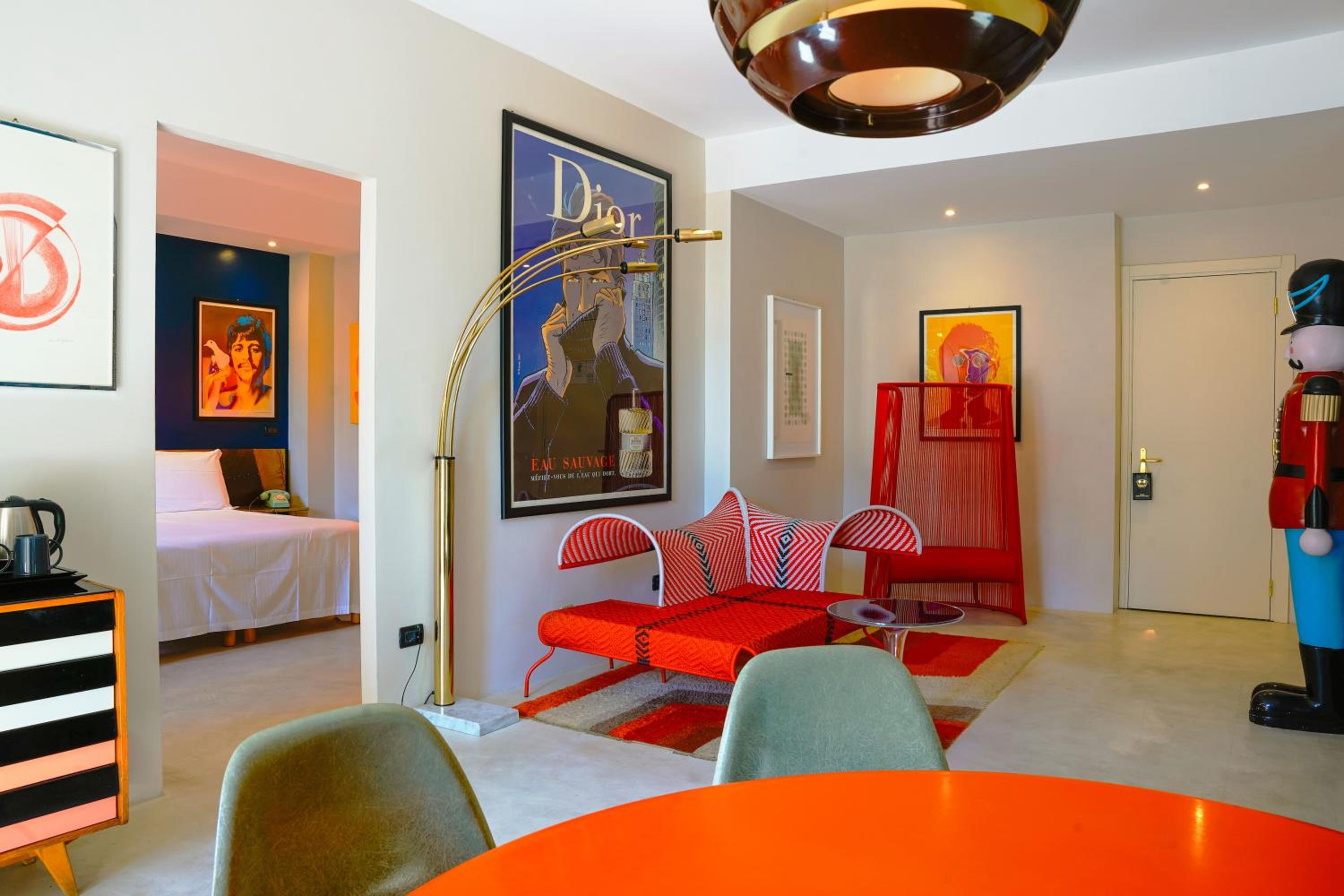Deluxe Junior Suite photo 1