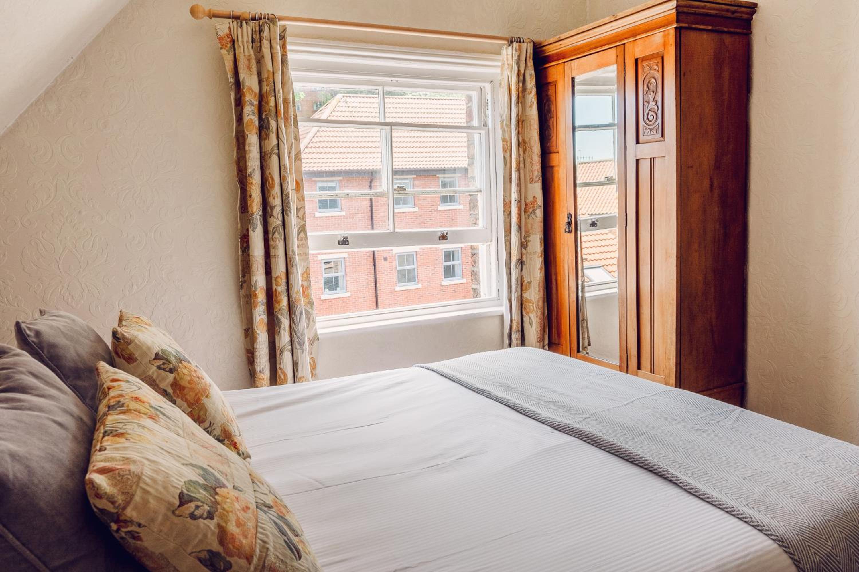 Double Room with Private External Bathroom photo 3