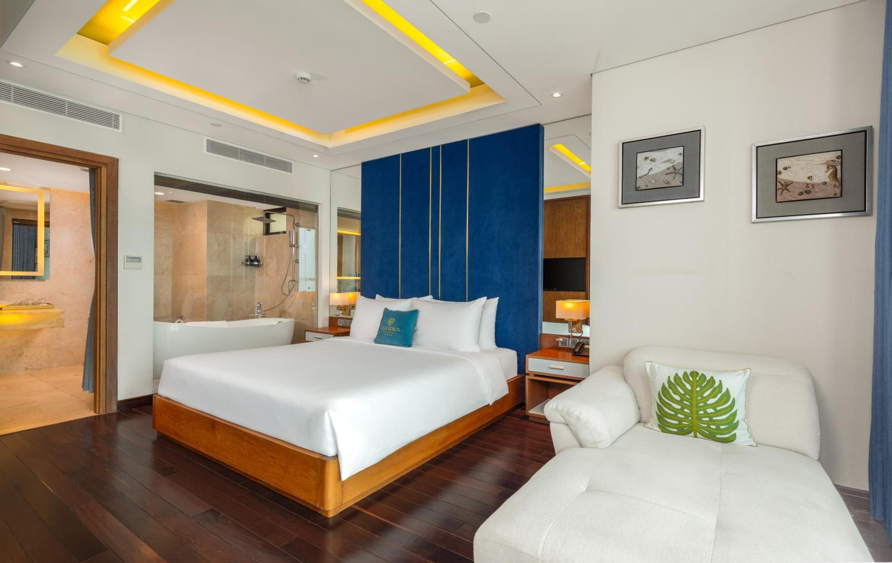 Mandila Suite with Ocean View photo 3