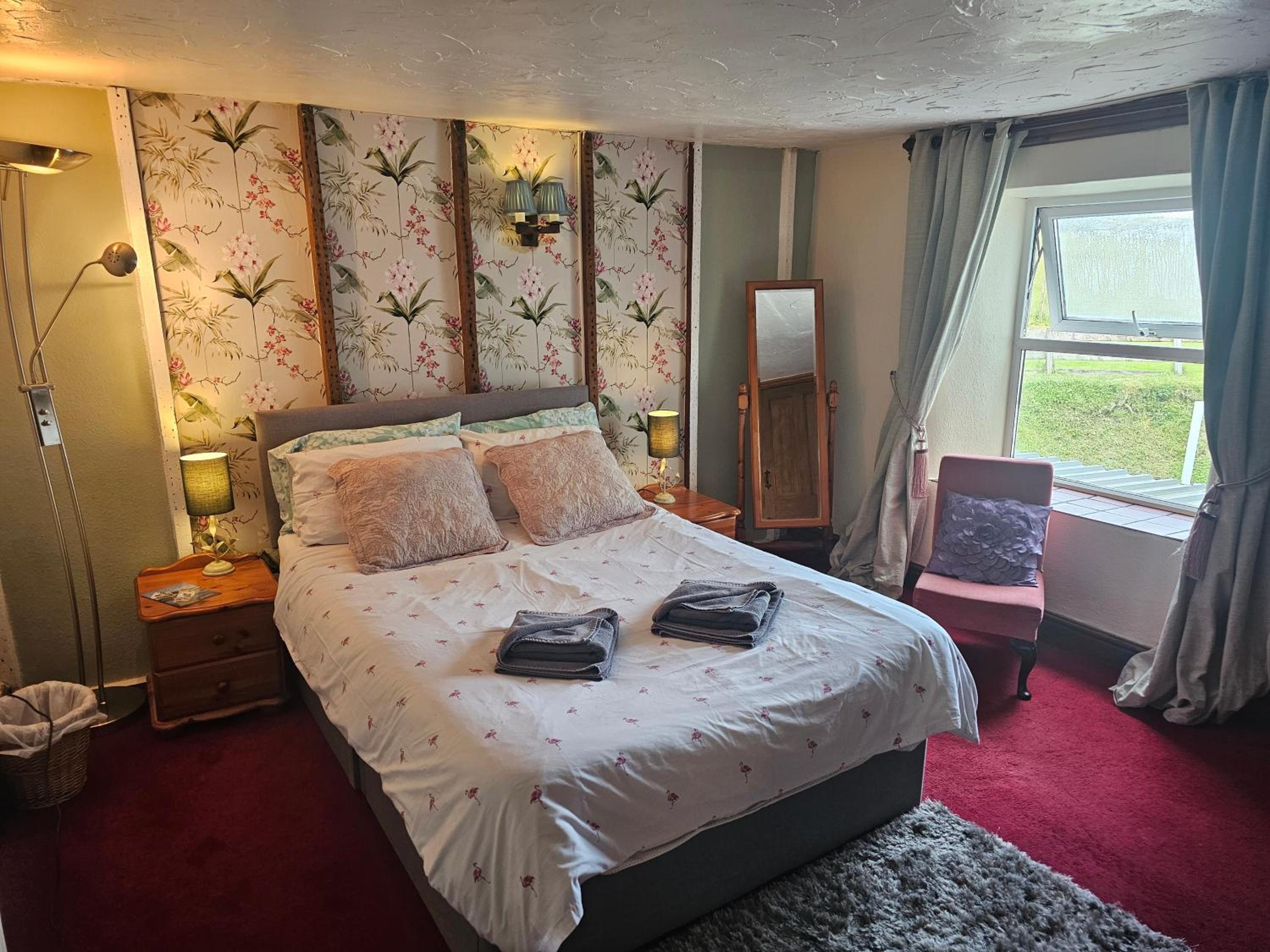 Double Room - Photo 13